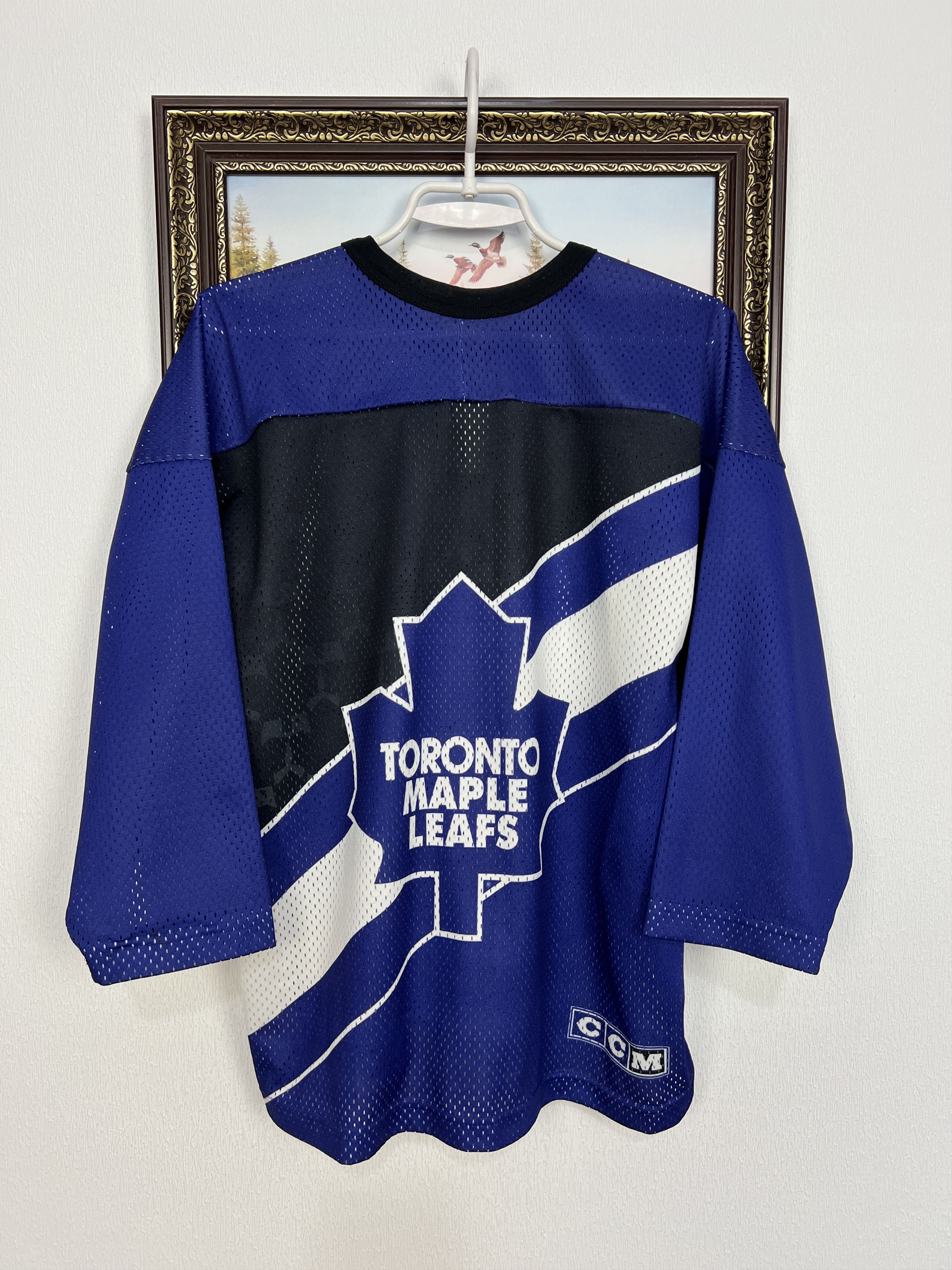 Ccm CCM Toronto Maple Leafs NHL Ice Hockey Jersey Trikot Boys XL Size US XS / EU 42 / 0 - 7 Thumbnail