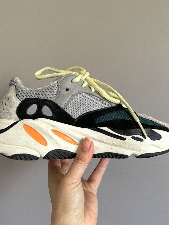Yeezy YEEZY Boost 700 Wave Runner - 6½, worn a few times! Size US 6.5 / IT 36.5 - 7 Thumbnail