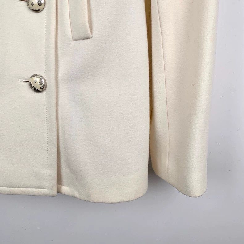 Chanel ChanelLapel earth button white wool tweed long-sleeved jack Size M / US 6-8 / IT 42-44 - 4 Thumbnail