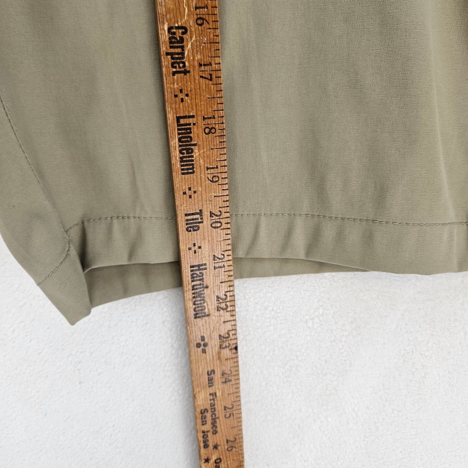 Weatherproof WEATHERPROOF MEN'S 38 KHAKI SHORTS ZIPPER POCKET STRETCHABLE Size US 38 / EU 54 - 3 Thumbnail