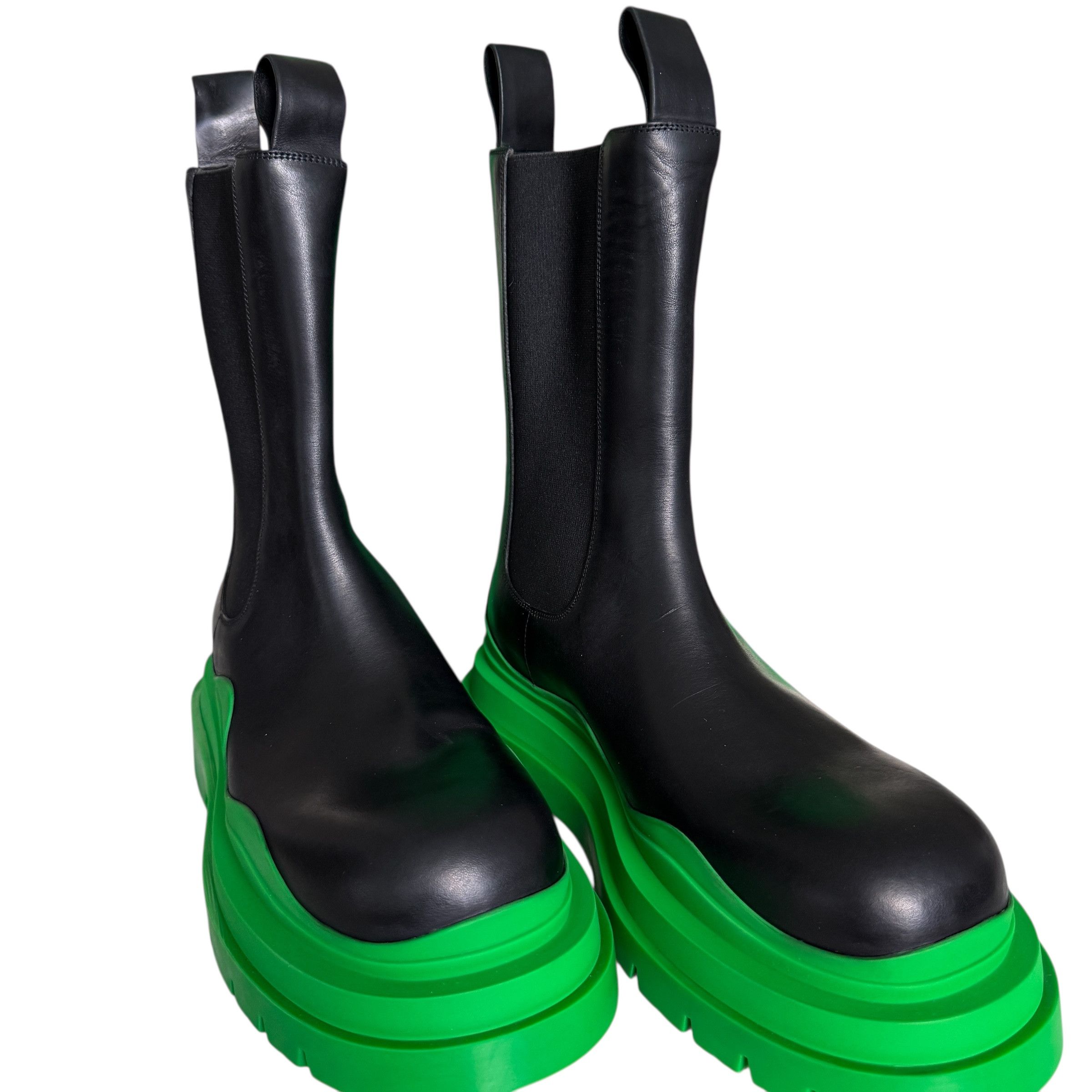 Bottega Veneta Black Leather Tire Boot 630284 (46)