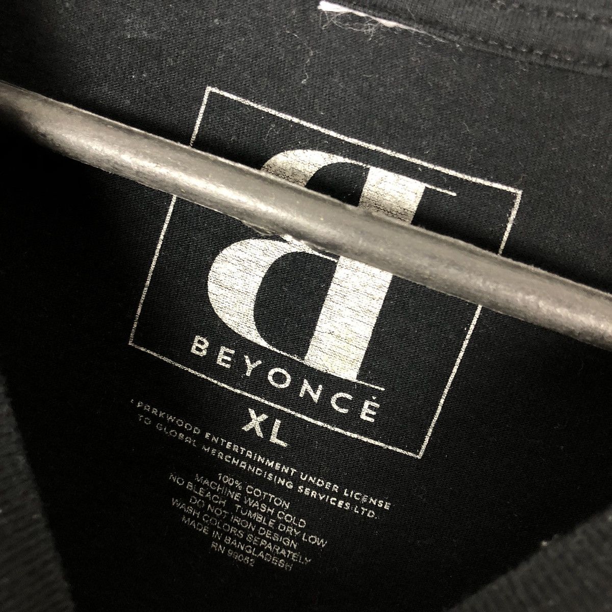 Band Tees Beyonce world tour 2014 tee t shirt Size US XL / EU 56 / 4 - 8 Thumbnail