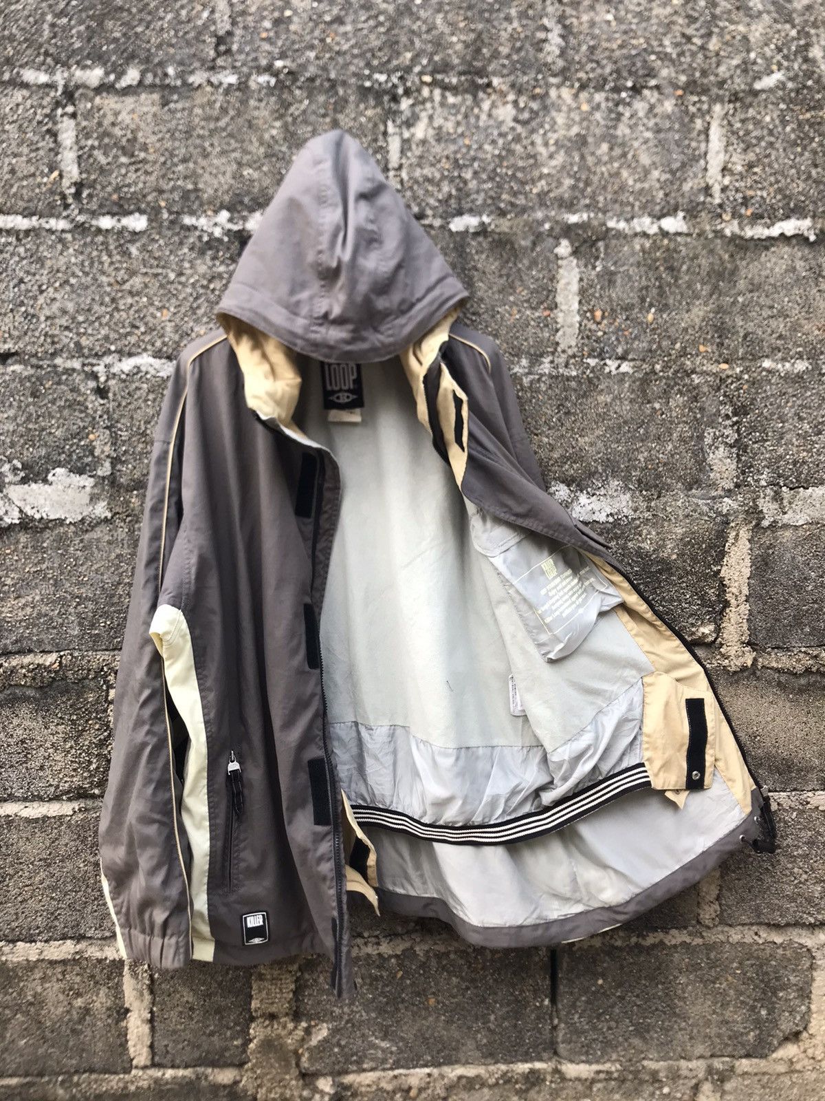 Descente ⚡️Vintage Killer Loop Hooded Outdoor Jacket Size US L / EU 52-54 / 3 - 10 Thumbnail
