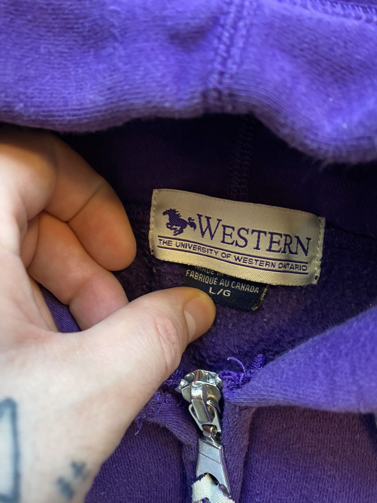 Other Vintage 90s Western University Mustangs Embroidered Hoodie Size US S / EU 44-46 / 1 - 5 Thumbnail