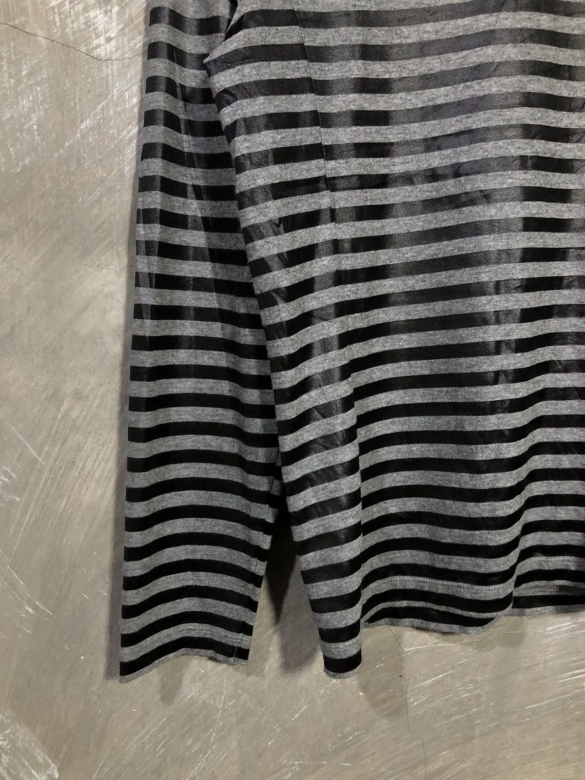 Katharine Hamnett London × Vintage Katharine Hamnett Long Sleeve Tshirt Size M / US 6-8 / IT 42-44 - 3 Thumbnail