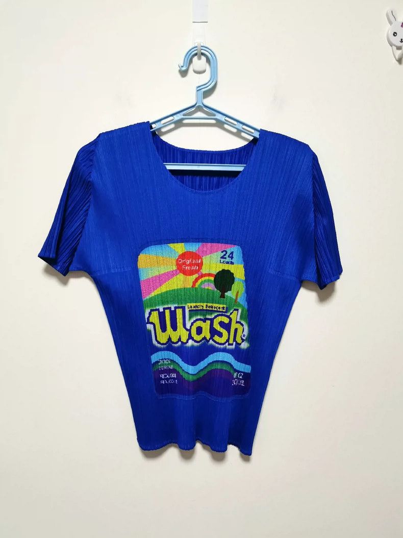 Issey Miyake Issey Miyake size:4 Blue detergent laundry liquid top Size S / US 4 / IT 40 - 1 Thumbnail