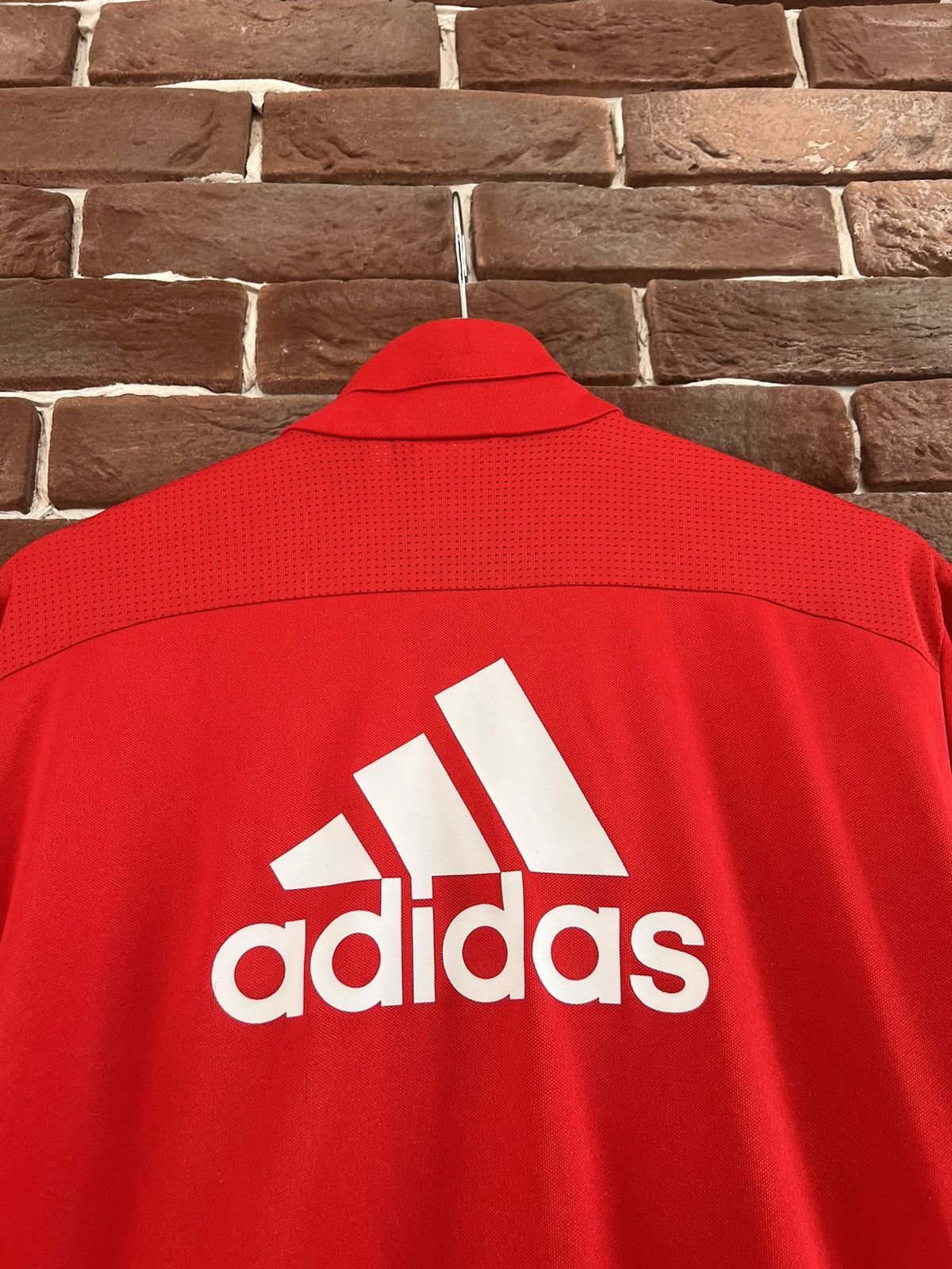 Vintage Rare Vintage Bayern München 2013 Jacket Red Adidas Soccer Size US L / EU 52-54 / 3 - 5 Thumbnail