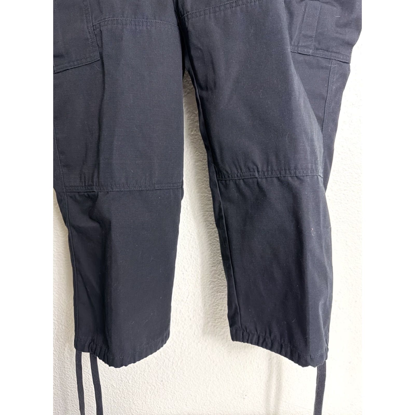 Vintage 5.11 Tactical TDU Cargo Pants Mens XL Black Ripstop Style #74003 Size US 36 / EU 52 - 2 Thumbnail
