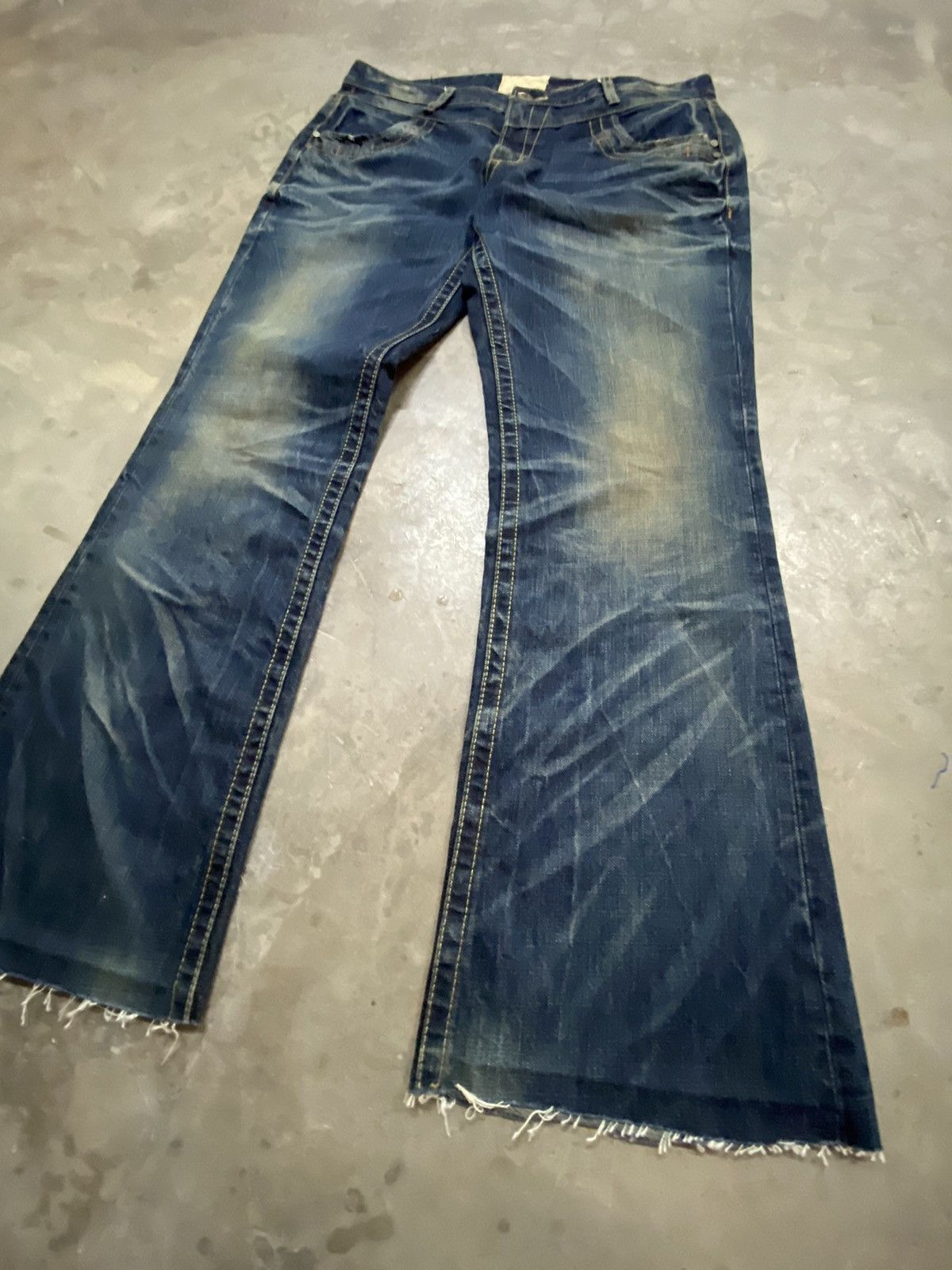 Japanese Brand Flare Jeans Japanese Lolita Mud Rusty Boot Cut Size US 36 / EU 52 - 9 Thumbnail
