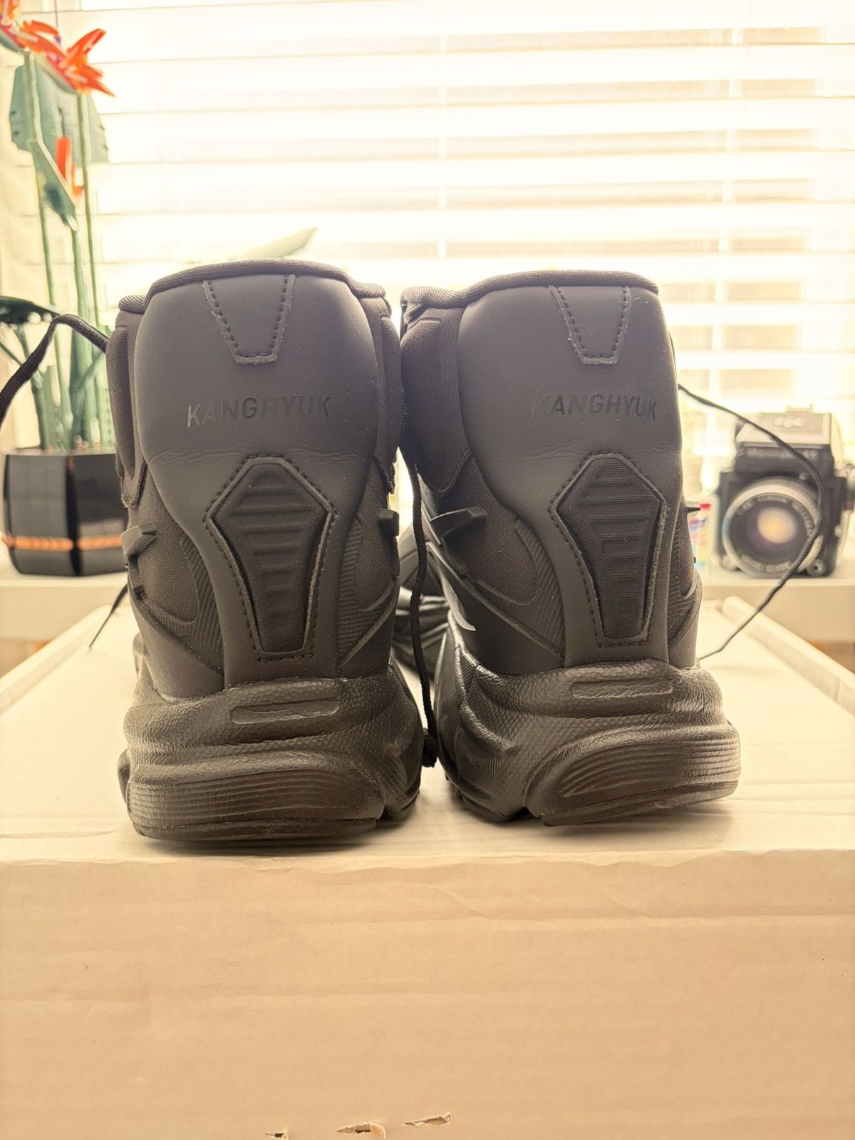 KANGHYUK Kanghyuk x Reebok Premier Road Modern Mid – Black Size US 9 / EU 42 - 2 Thumbnail