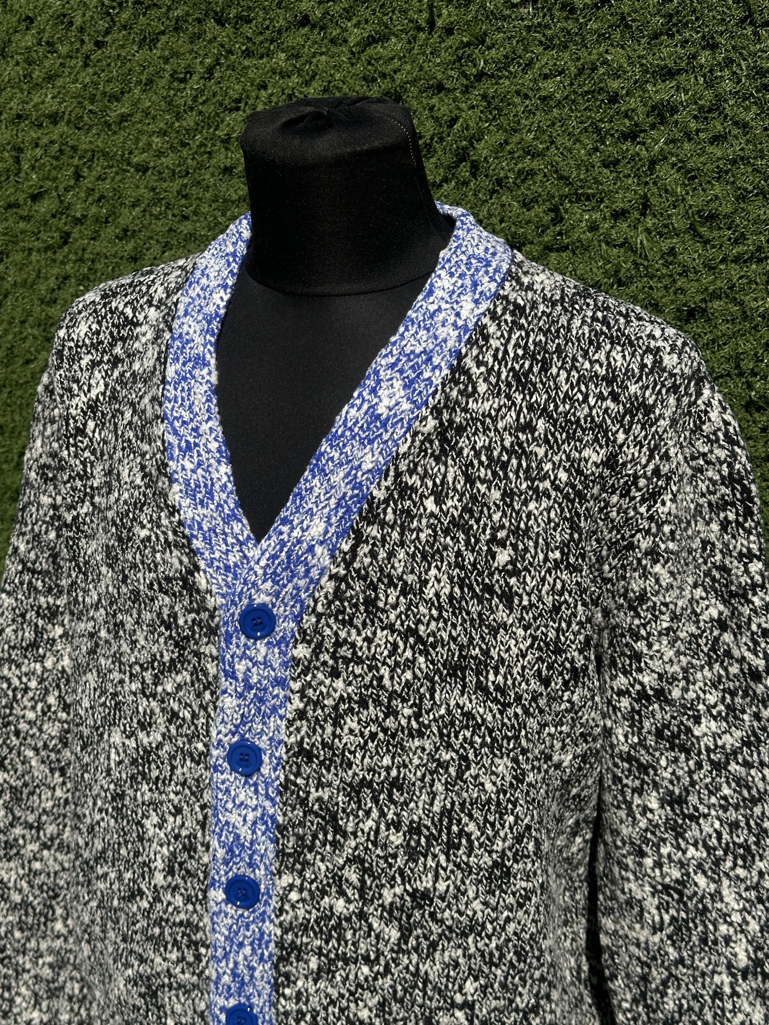 Loewe Loewe Wool Cardigan XL Blue Logo Back Knit Dropped Shoulder Size US XL / EU 56 / 4 - 10 Thumbnail