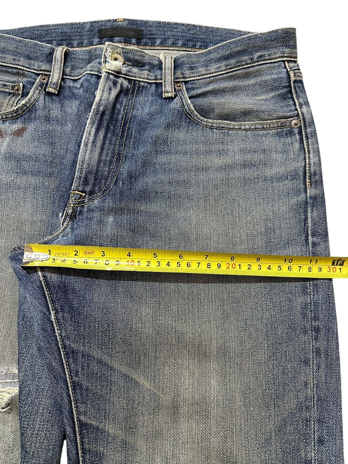Uniqlo Vintage Japanese Uniqlo Faded Wash Distress Style Jeans Size US 34 / EU 50 - 16 Thumbnail