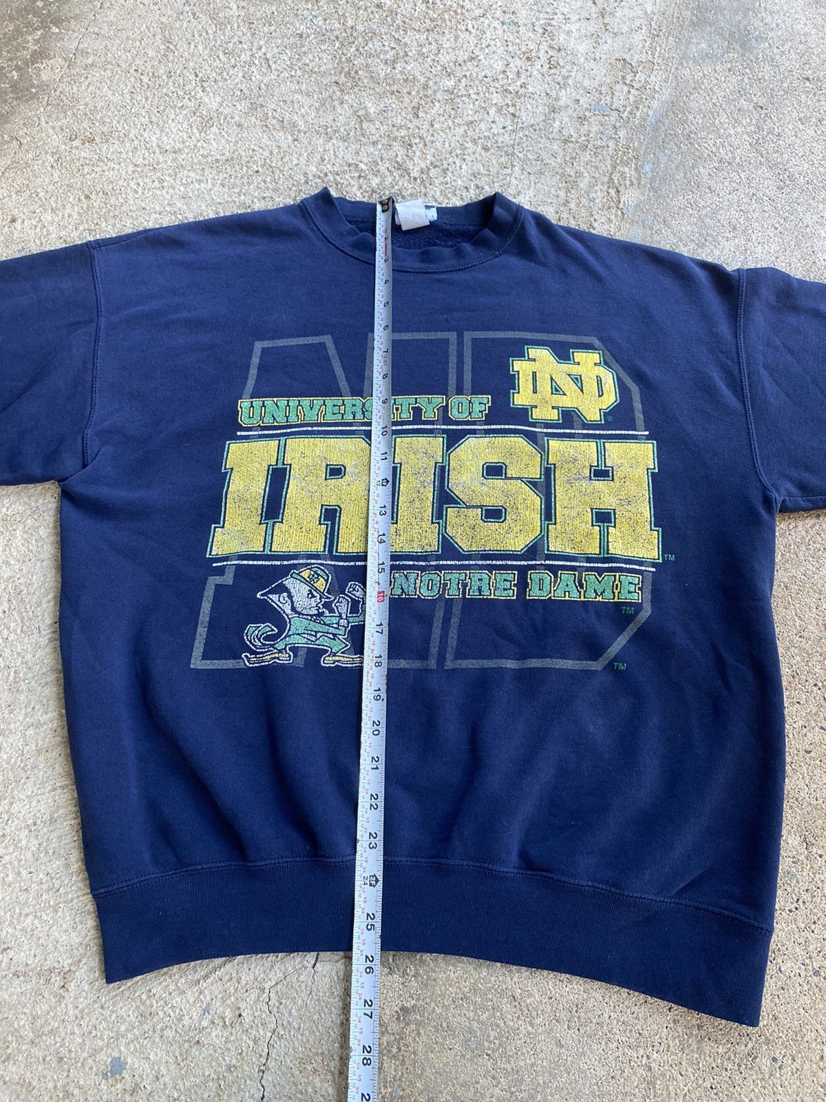 Japanese Brand × Vintage Vintage 90’s Notre Dame Fighting Irish Faded Sweatshirt Size US L / EU 52-54 / 3 - 7 Thumbnail