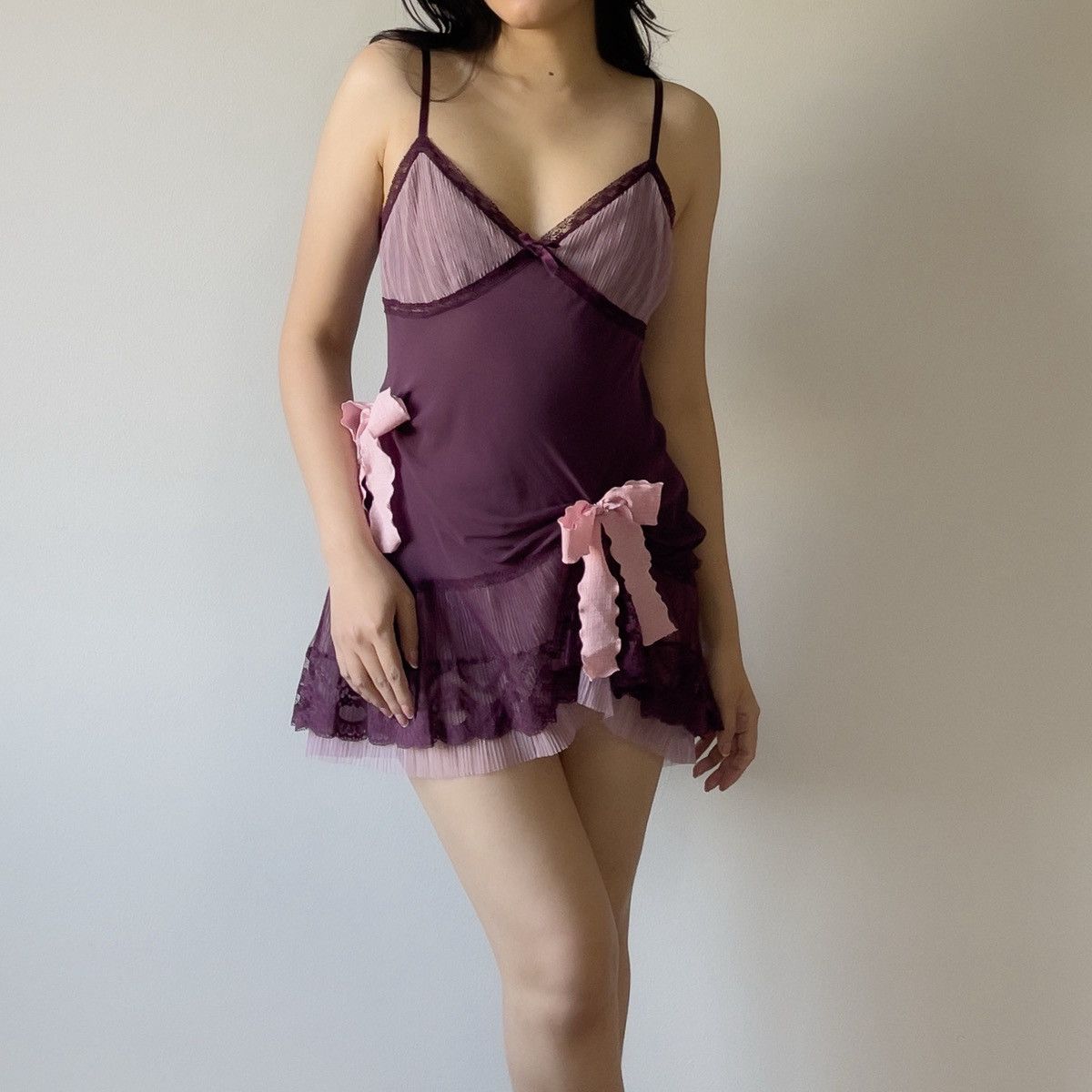 Victoria's Secret Victoria’s Secret Deep Plum Silk Mini Slip Dress (M) Size M / US 6-8 / IT 42-44 - 2 Thumbnail