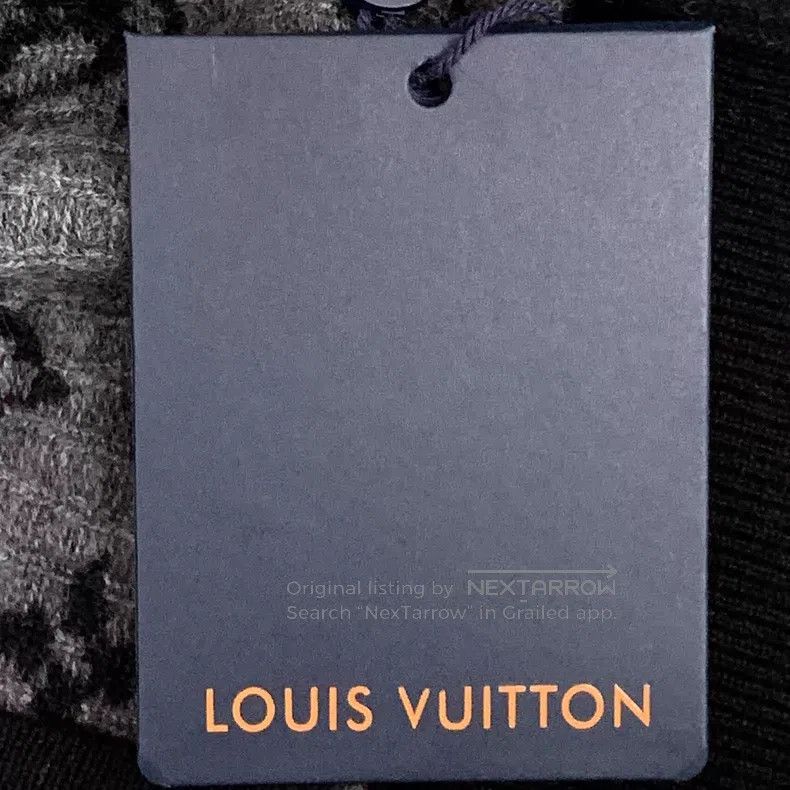 Louis Vuitton Louis Vuitton Black Back Full Print Cashmere Crew Neck Lon Size US L / EU 52-54 / 3 - 8 Thumbnail