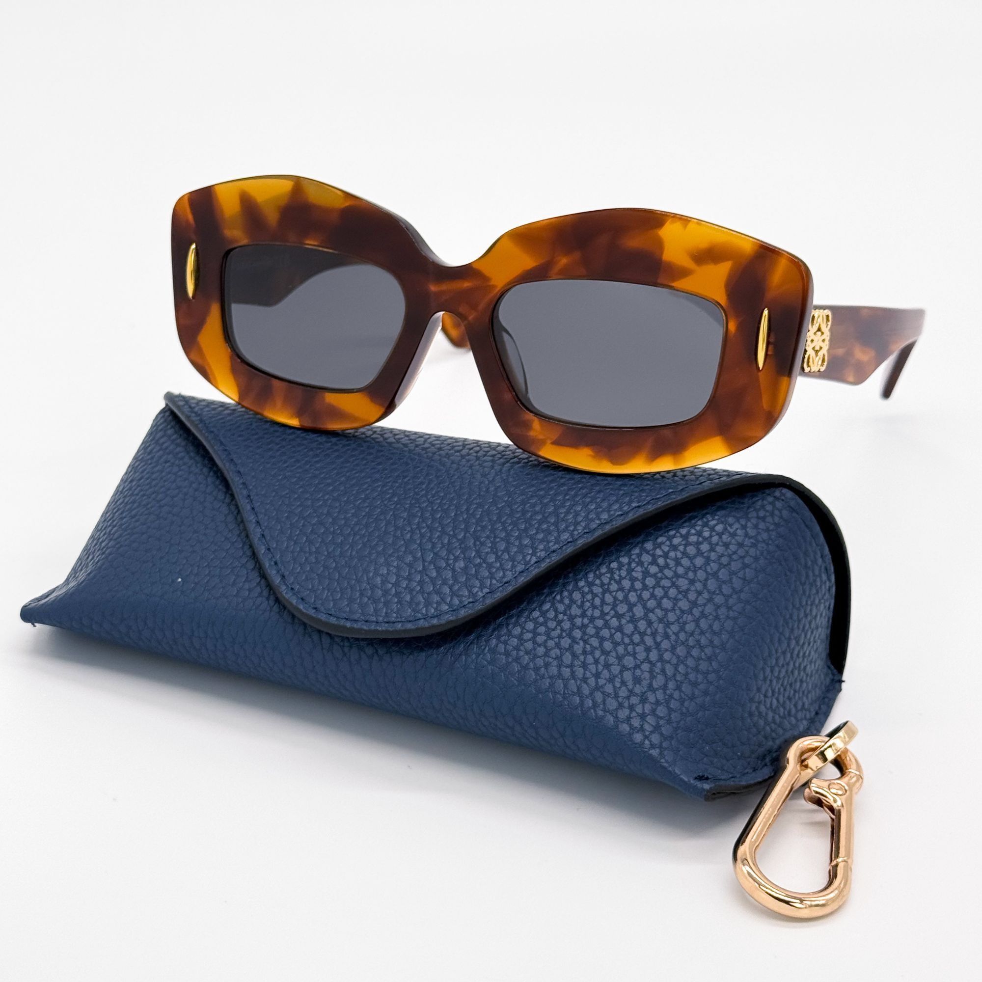 Loewe NEW LW40114F 53A, LOEWE SUNGLASSES HAVANA GREY Size ONE SIZE - 1 Thumbnail