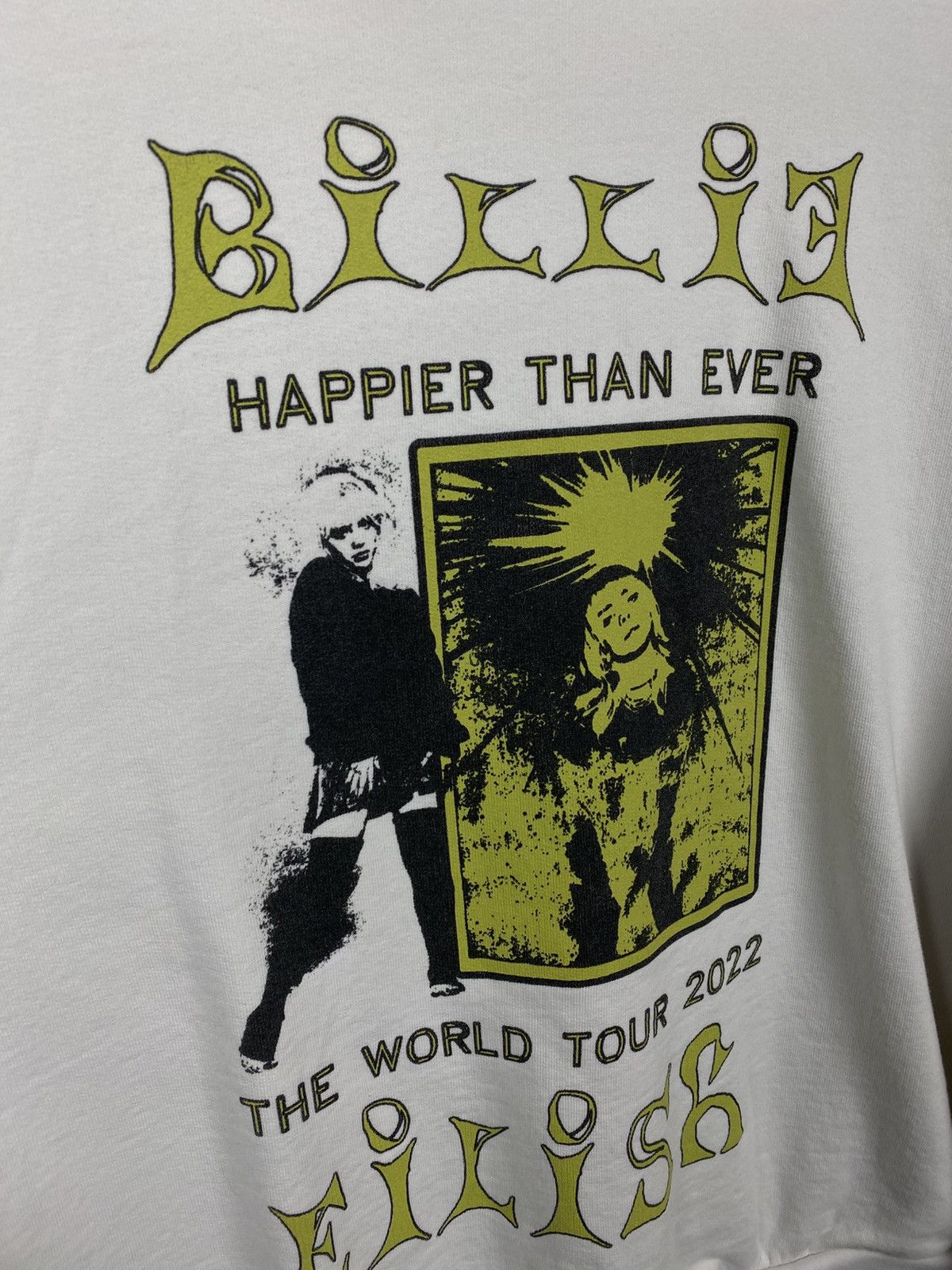 Billie Eilish 💋Hoodie Billie Eilish Happier Than Ever World Tour 2022 Tee💋 Size US L / EU 52-54 / 3 - 10 Thumbnail