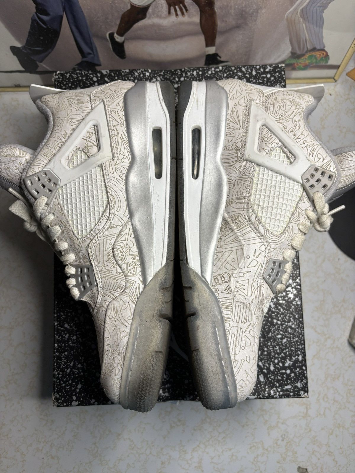 Jordan Brand Air Jordan 4 Retro “laser ” Size US 9.5 / EU 42-43 - 3 Thumbnail