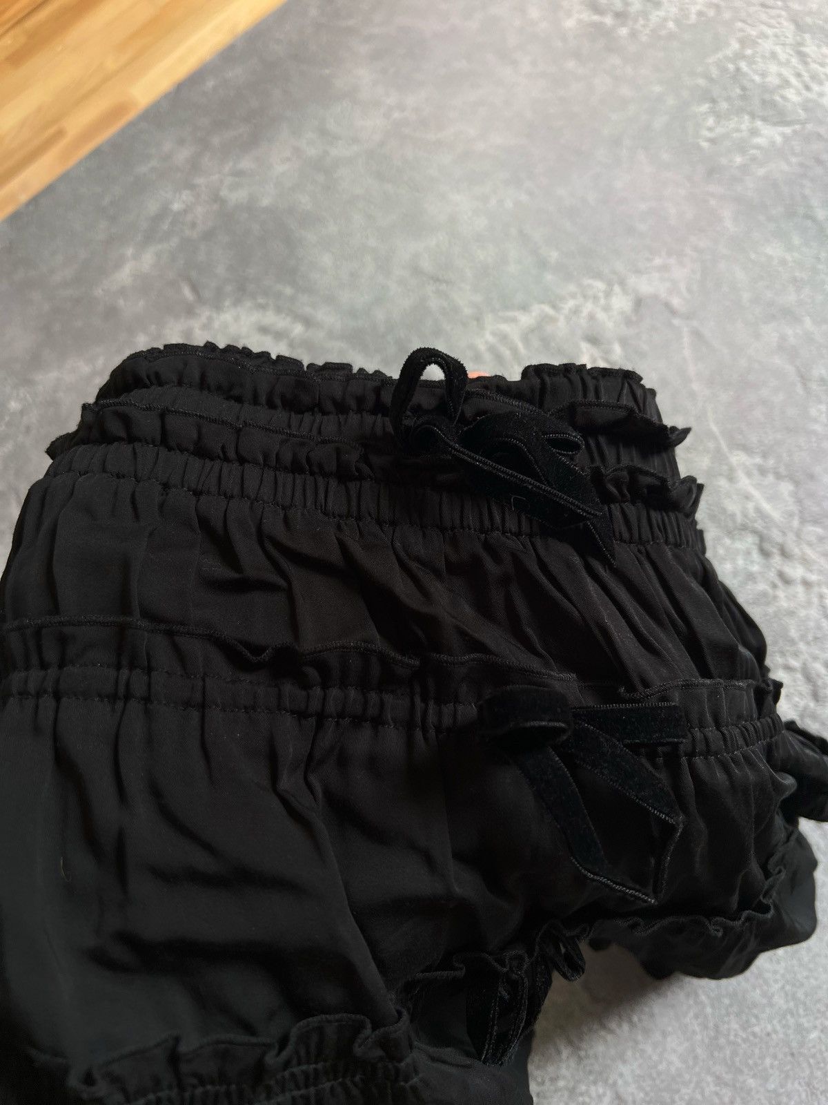 Designer × The Kooples The Kooples Short Black Skirt With Bows Size 3 Size 27" / US 4 / IT 40 - 5 Thumbnail