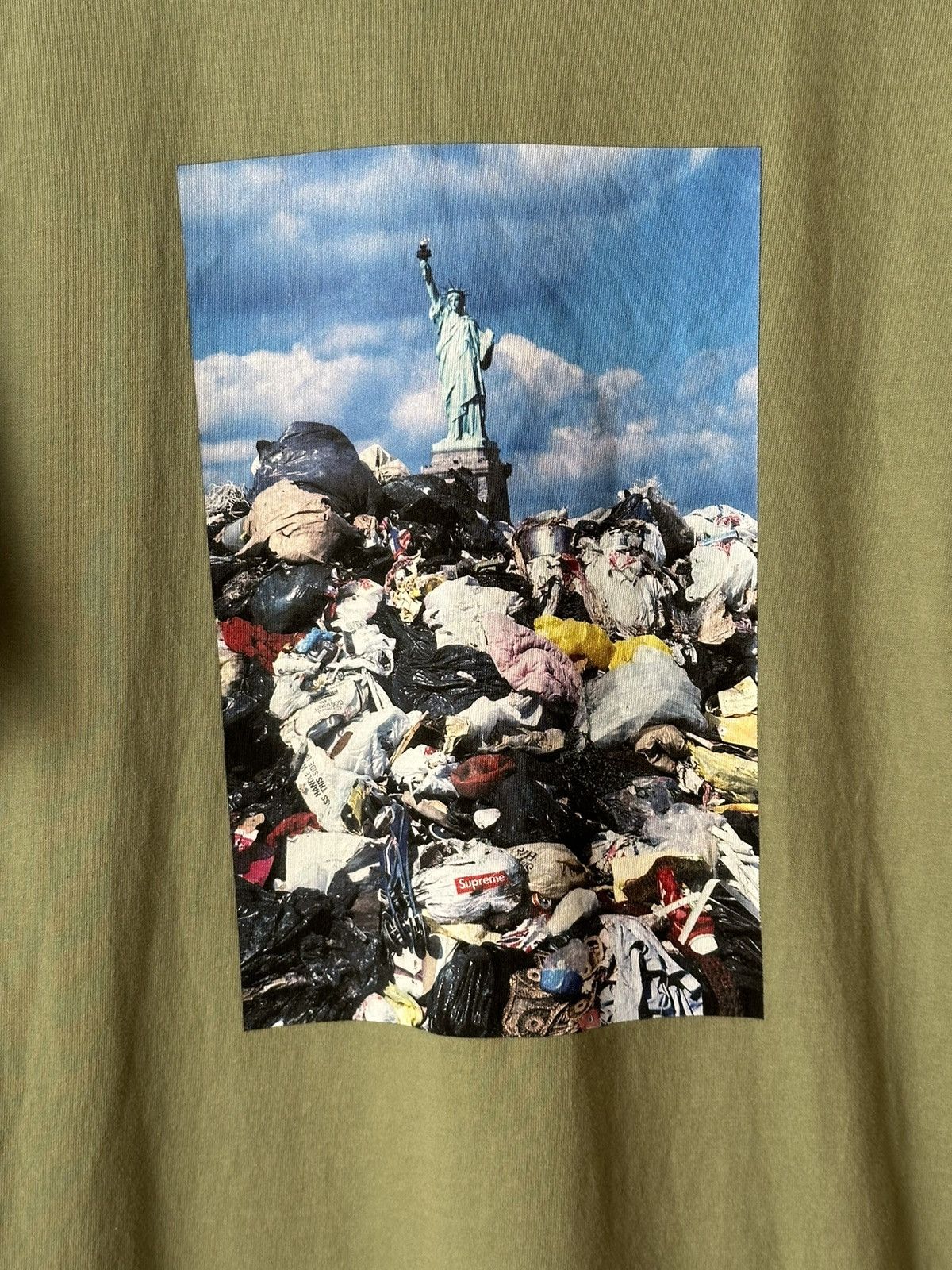 Supreme Supreme Trash Tee Size US XL / EU 56 / 4 - 2 Thumbnail