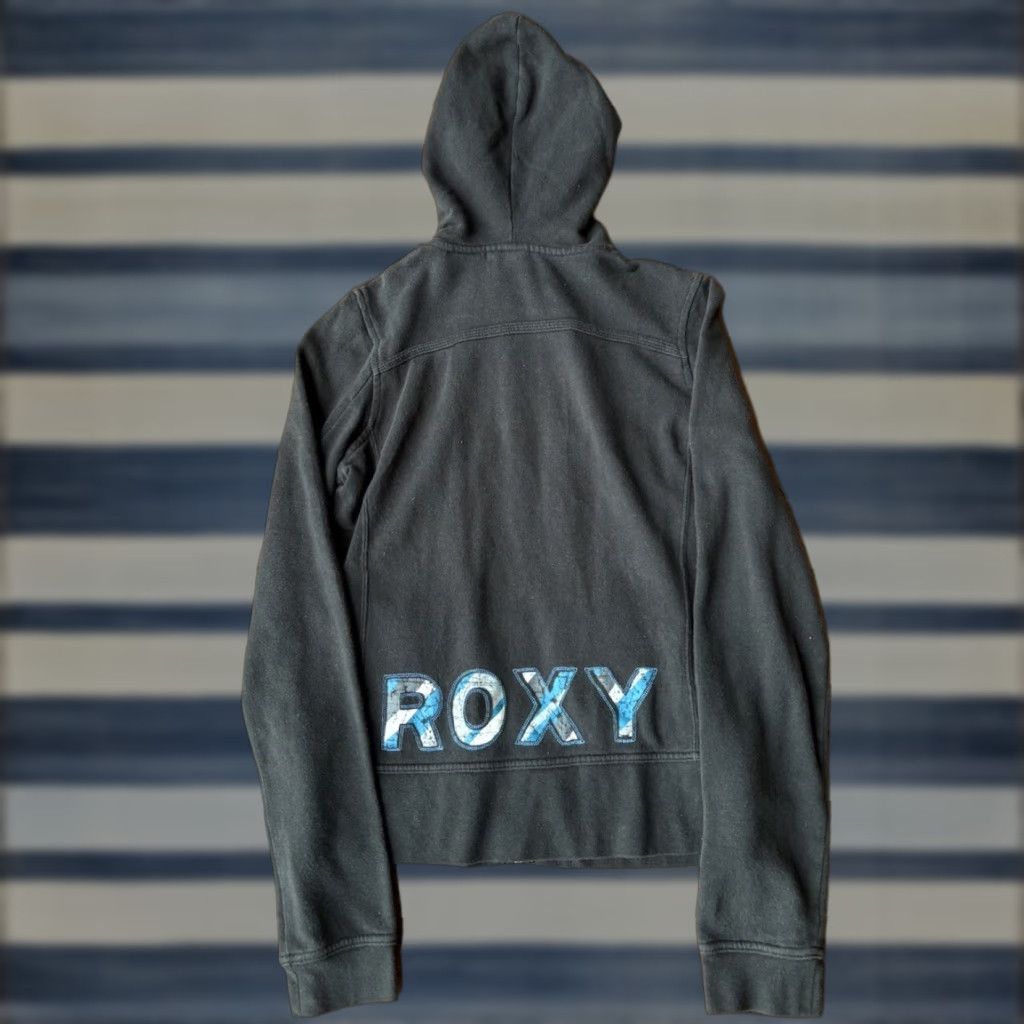 Vintage VINTAGE ROXY Hoodie (Zip Up) Black Medium Womens Y2K Surf 80s 90s Grunge Emo Casual Floral Thumbholes Size M / US 6-8 / IT 42-44 - 1 Thumbnail