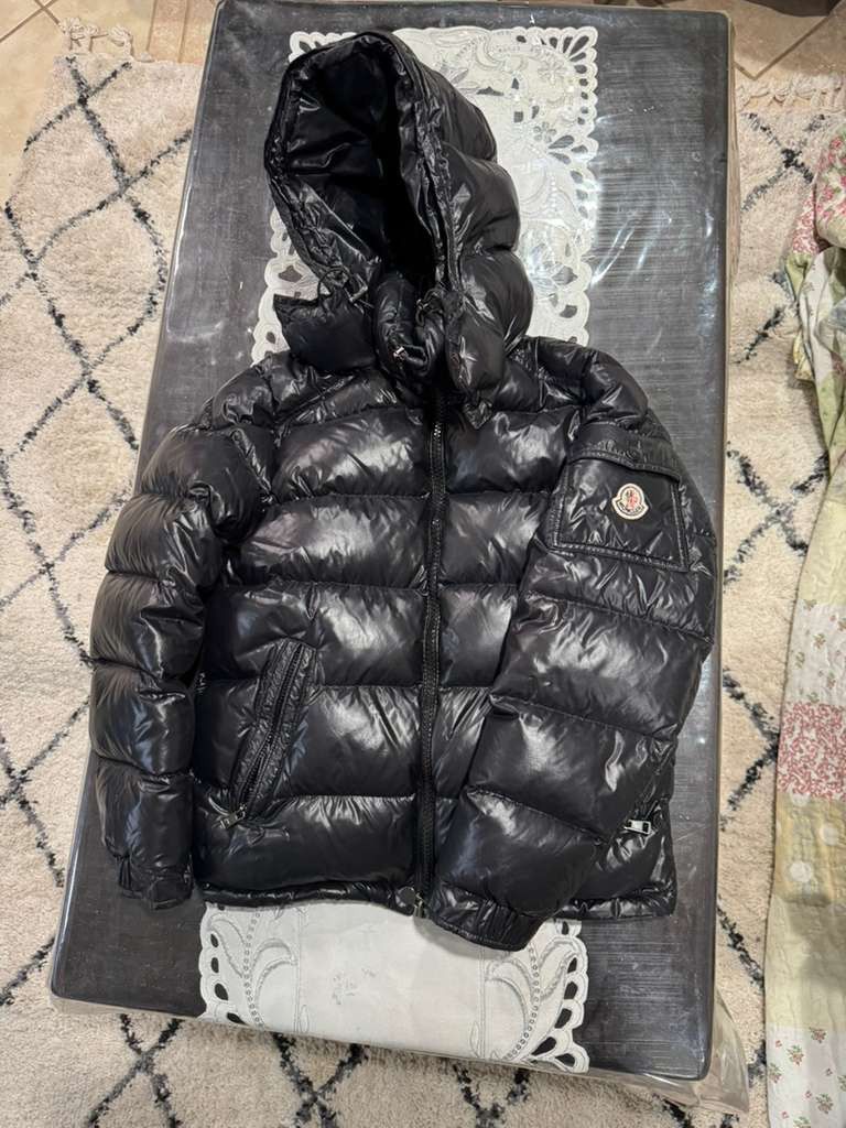 Moncler Moncler Maya Jacket Size US S / EU 44-46 / 1 - 1 Thumbnail