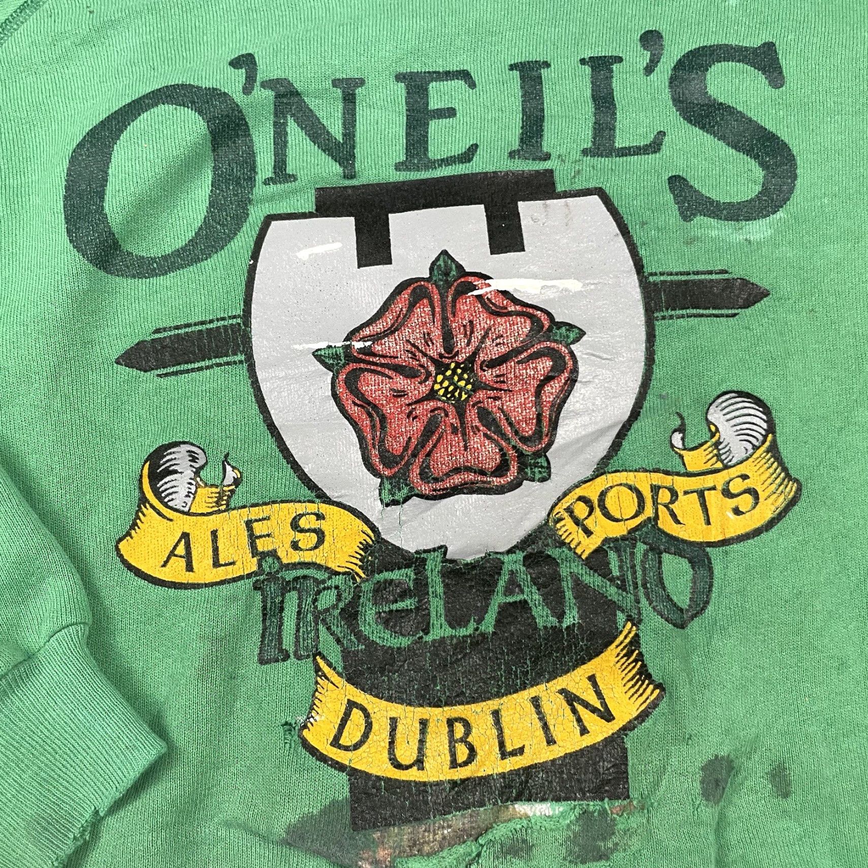 Hanes VINTAGE Hanes Sweatshirt Adult XL Green Ales & Ports Dublin Ireland Distressed Shirt Mens XL Green Logo Print 90s USA Dublin Ireland Size US XL / EU 56 / 4 - 3 Thumbnail