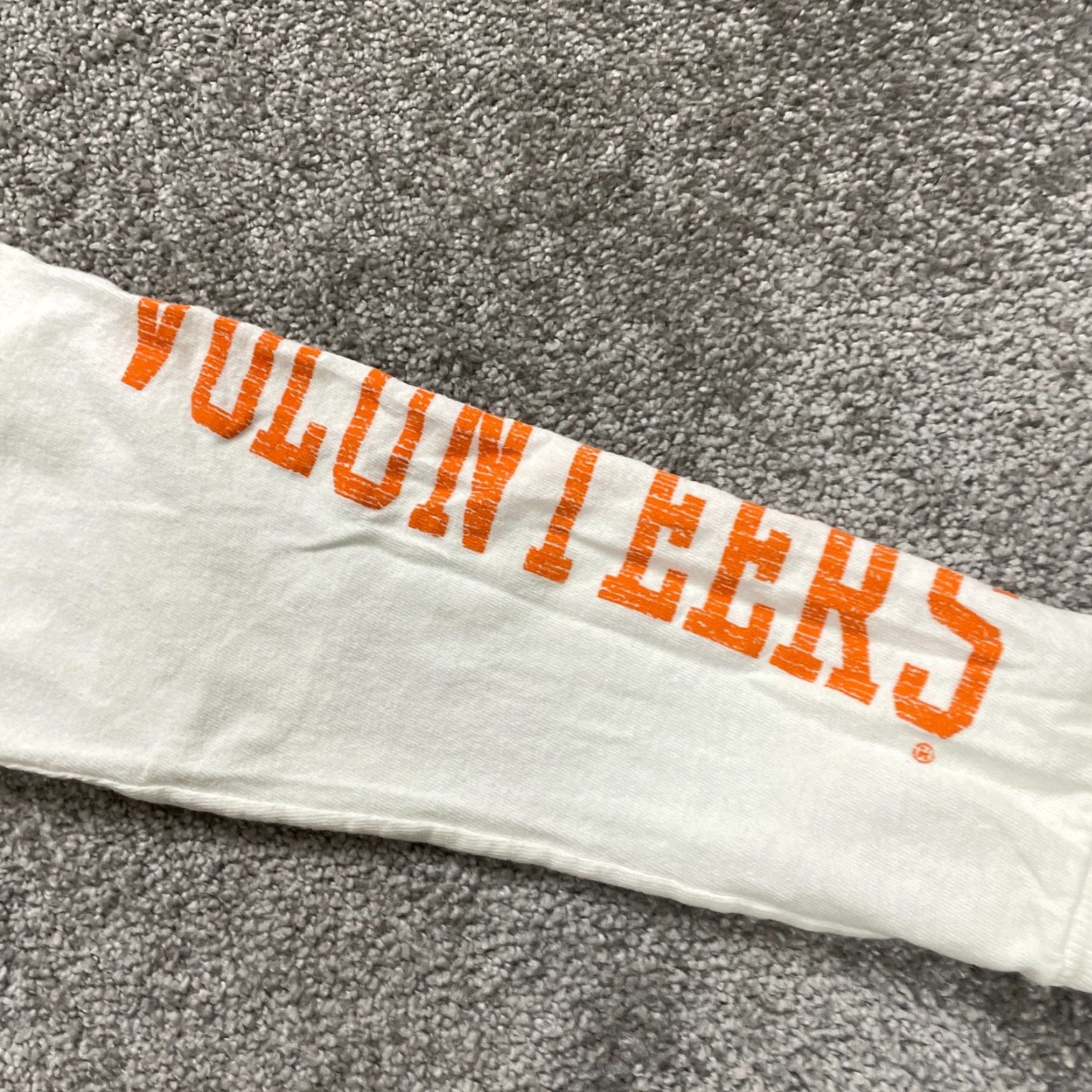 Vintage VINTAGE Unbranded T-Shirt Mens Small White Long Sleeve Tennessee Athletics Tee Size US S / EU 44-46 / 1 - 4 Thumbnail