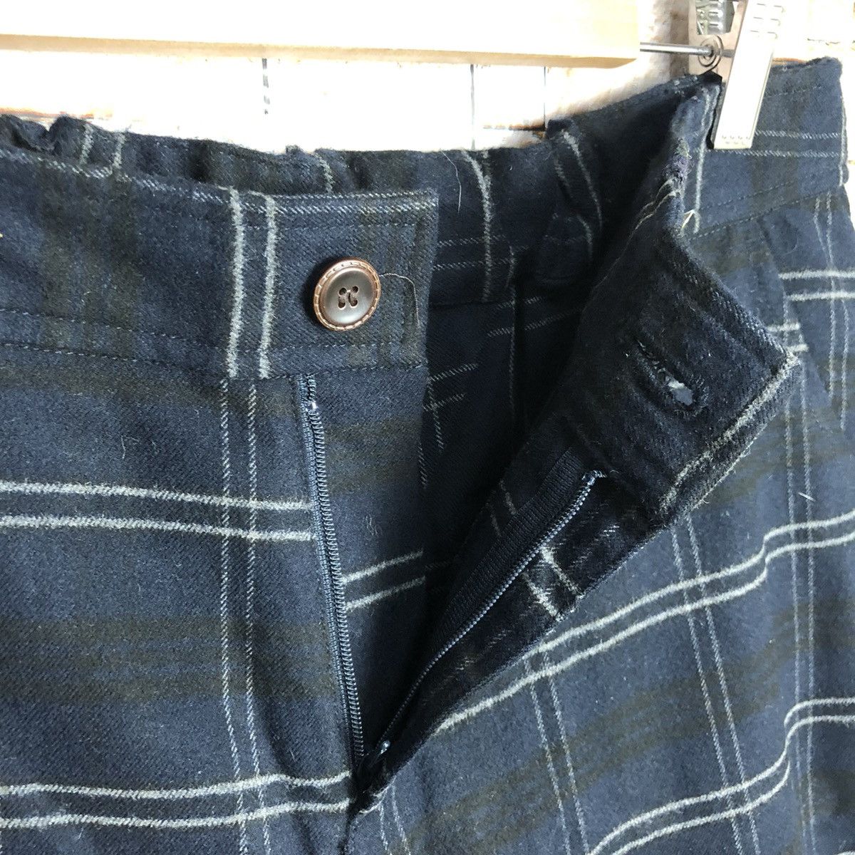 Harris Tweed Harris Tweed Dark Blue Checkred Pants #A358 Size US 30 / EU 46 - 12 Thumbnail