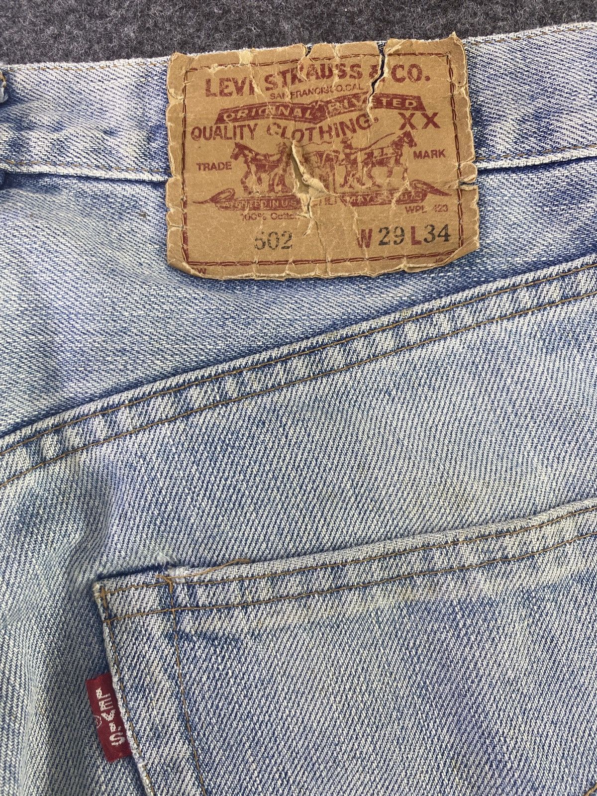 Levi's Vintage Levi's 502 Selvedge Distressed Blue Wash Jeans-J860 Size US 29 - 11 Thumbnail