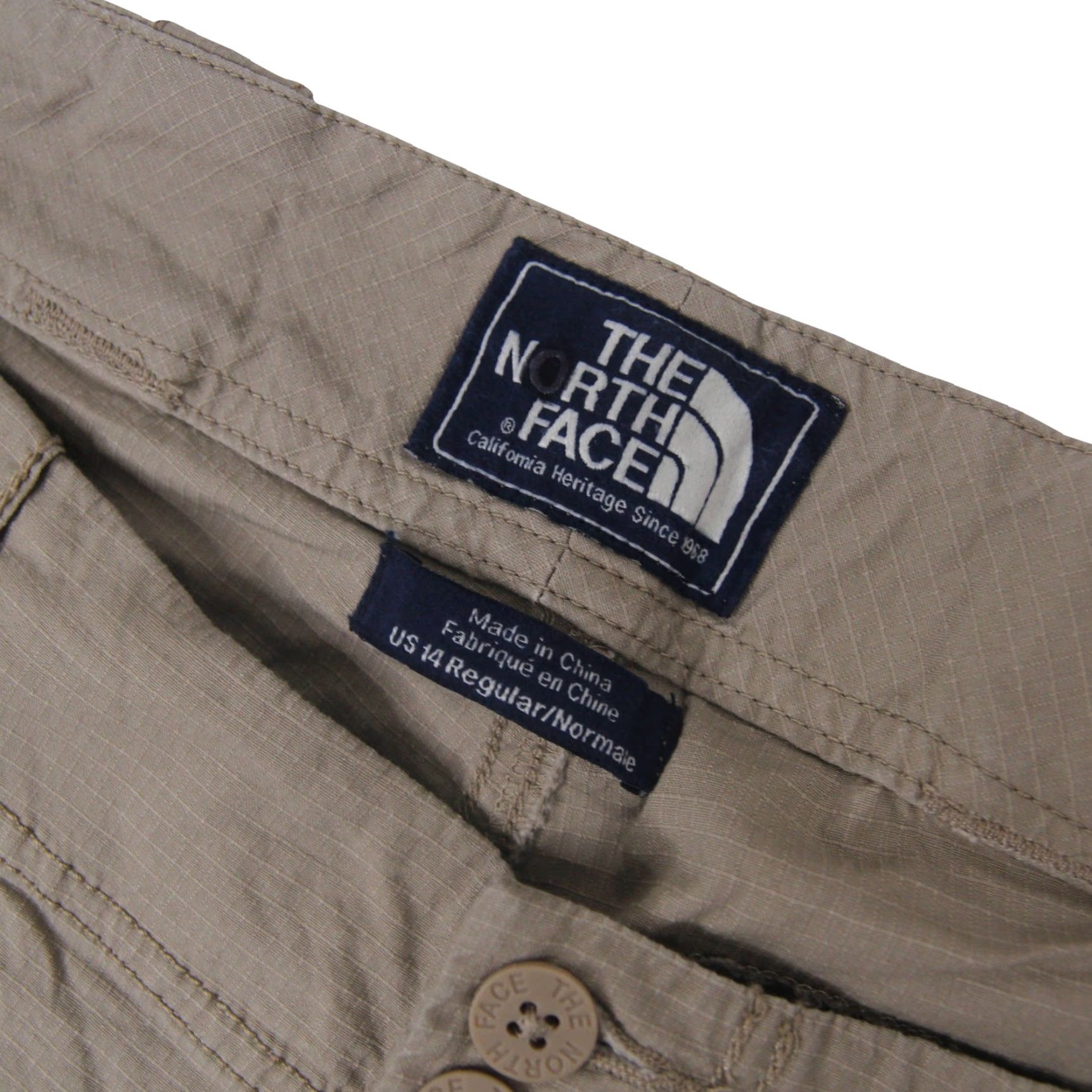 The North Face VINTAGE The North Face Womens Hiking Shorts HIking Tan 14 Regular Womens 14 Tan Hiking Shorts 90s? Size 36" / US 14 / IT 50 - 3 Thumbnail