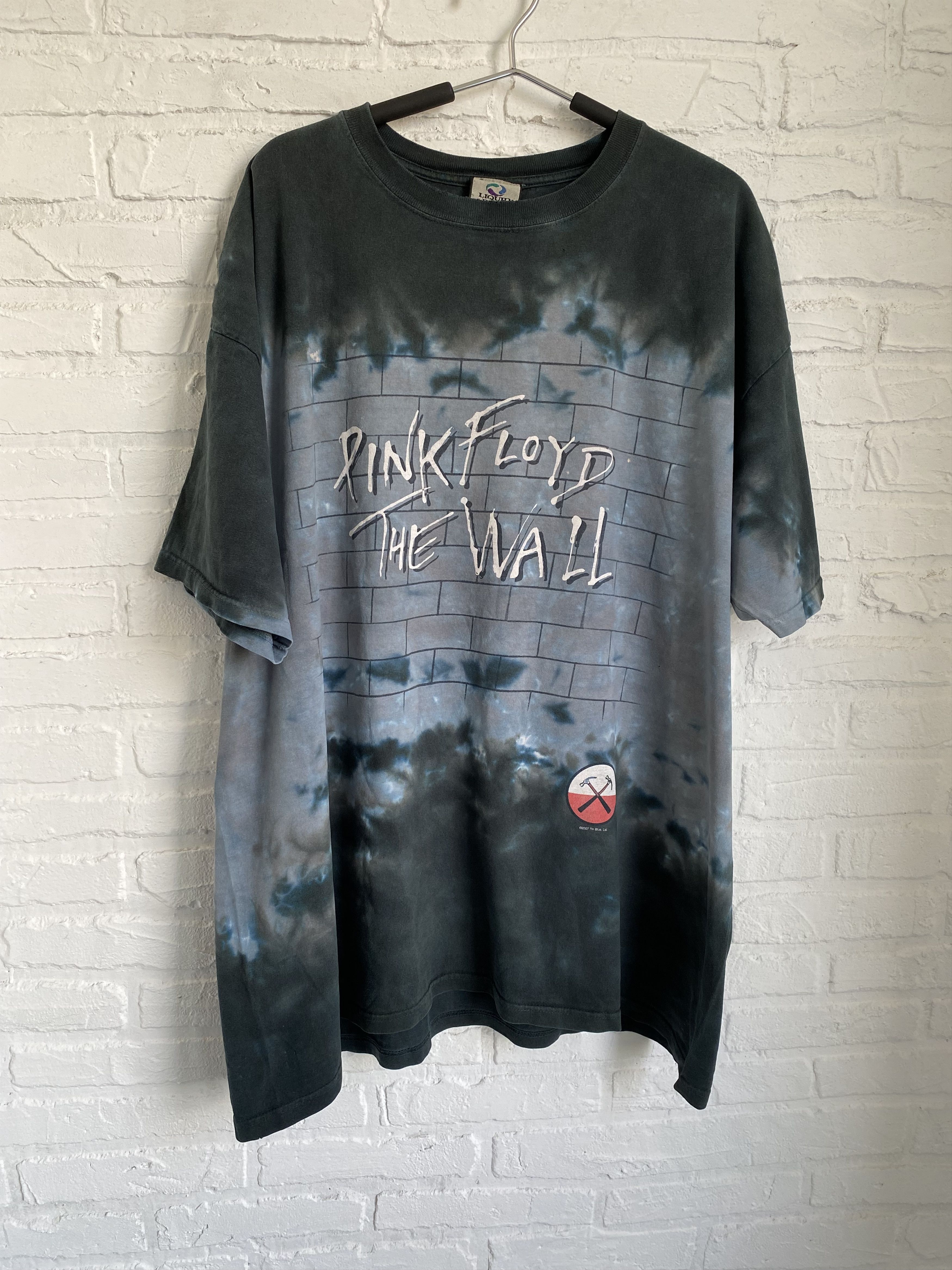 Pink Floyd Vintage 2007 Pink floyd the wall liquid blue t-shirt Size US XXL / EU 58 / 5 - 1 Thumbnail
