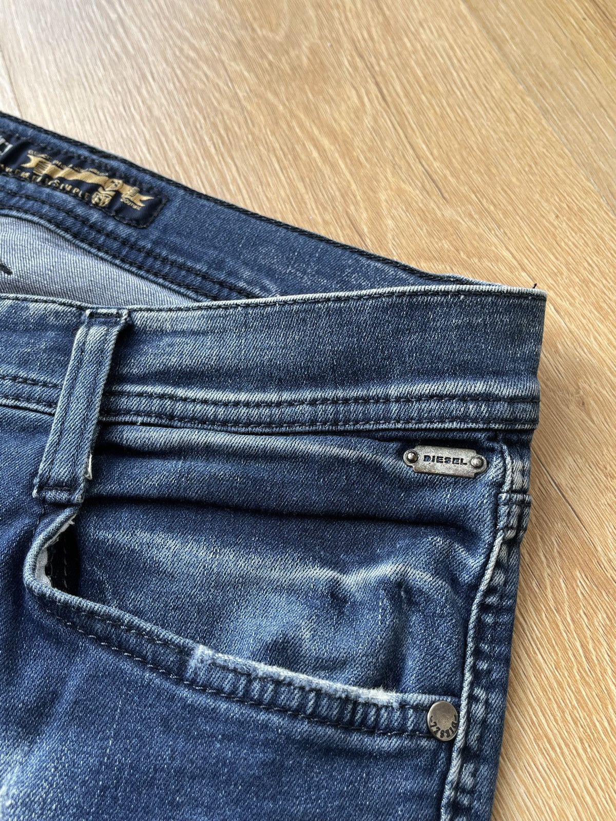 Diesel Vintage Diesel Distressed Studded Denim Jeans Size US 32 / EU 48 - 15 Thumbnail