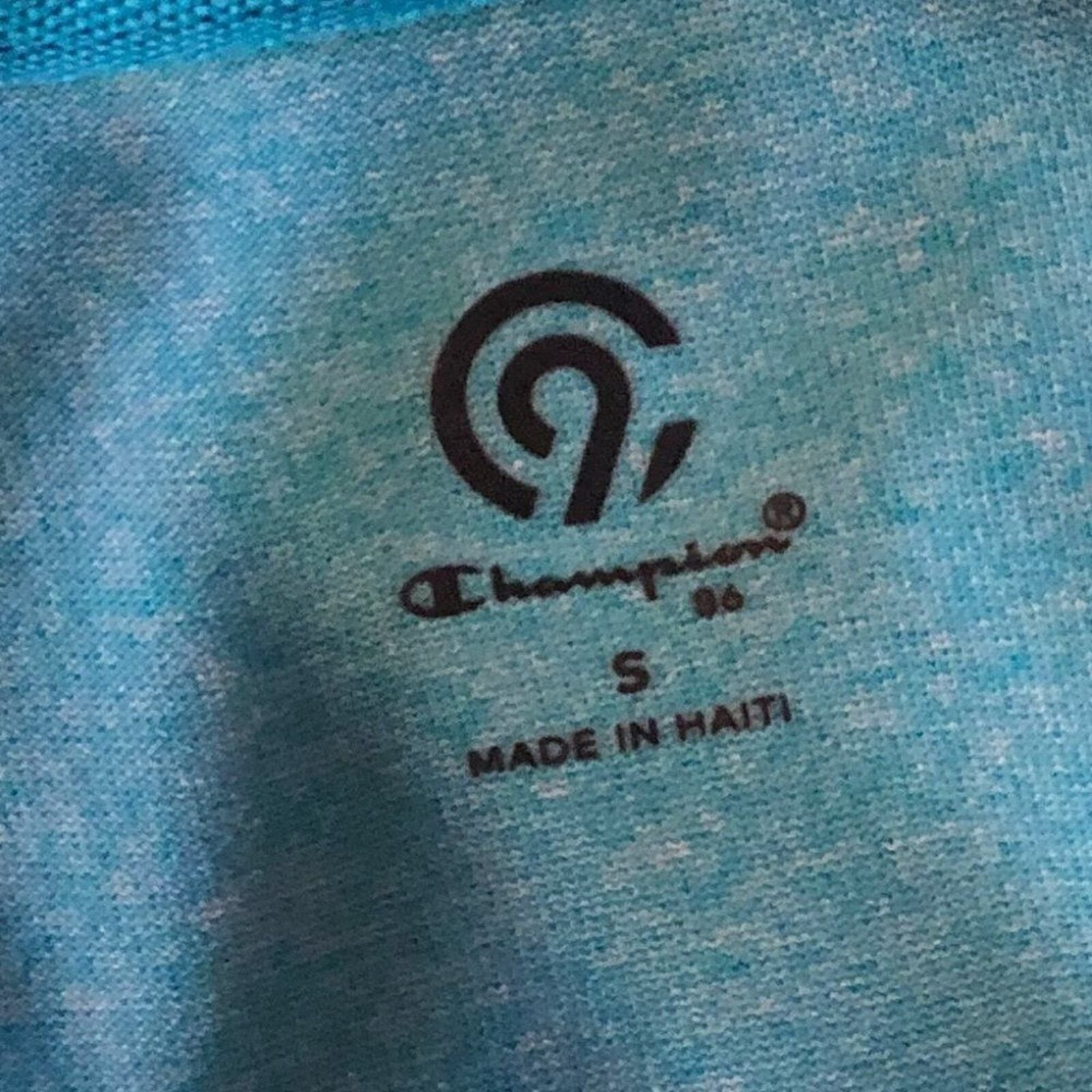 Champion C9 Champion Powerblend Blue V-Neck Shirt SZ Small Short Sleeve Athleisure Sporty Size US S / EU 44-46 / 1 - 8 Thumbnail