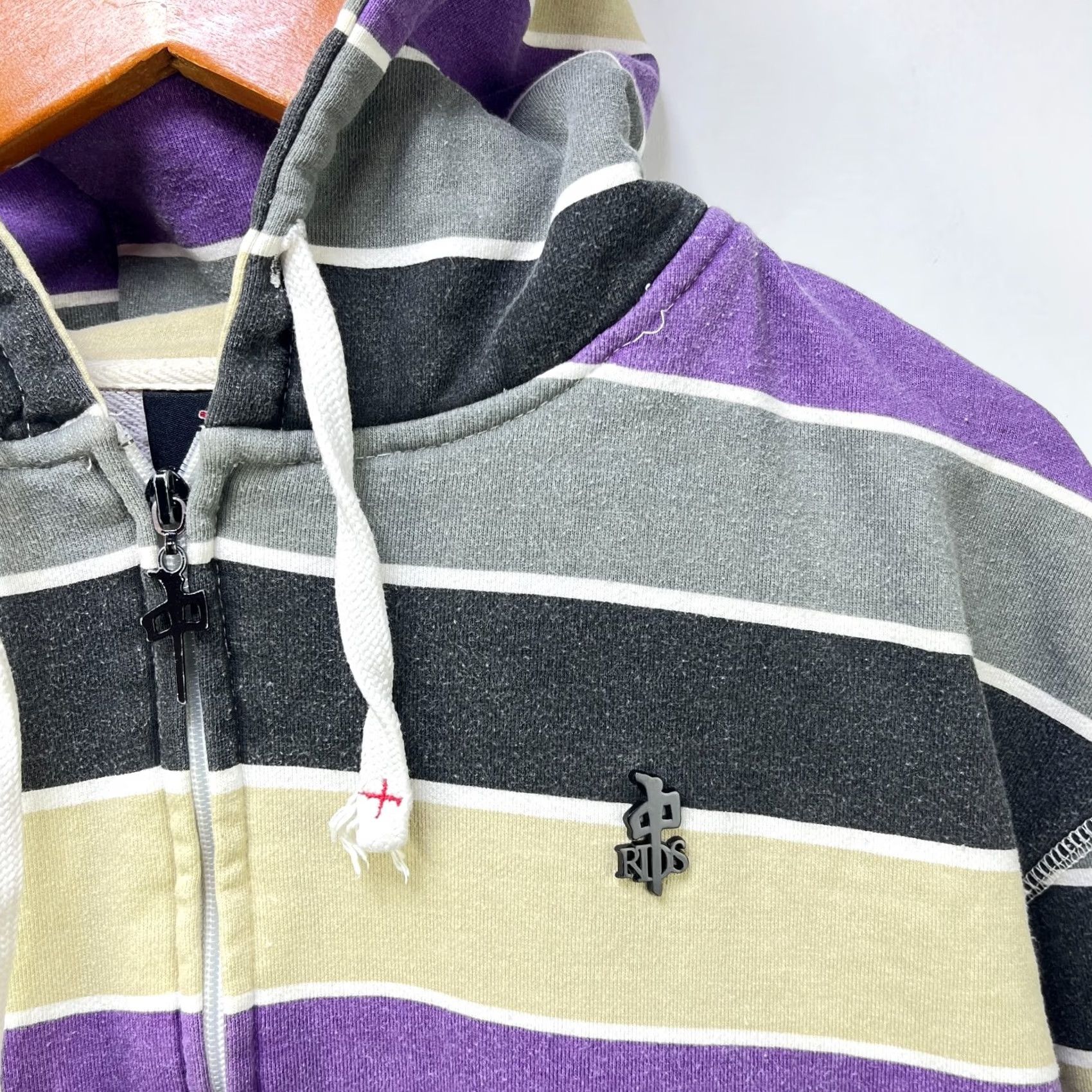 Vintage VINTAGE RDS Red Dragons Skateboard Hoodie L Mens 90s Purple Long Sleeve Crew Neck Pullover Knit Growl Size US L / EU 52-54 / 3 - 3 Thumbnail