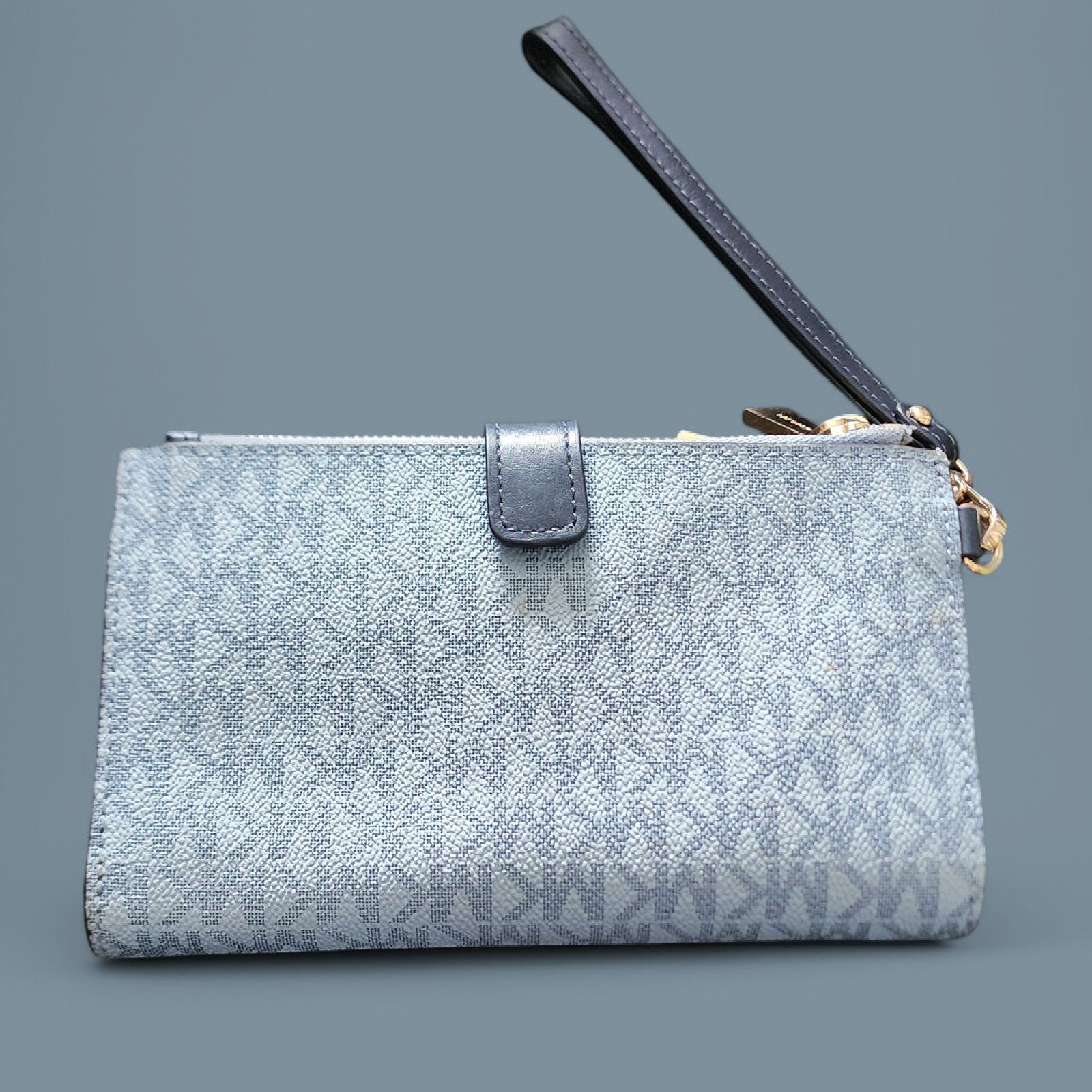 Michael Kors Adele Small Double Zip Wallet clutch Pale Blue