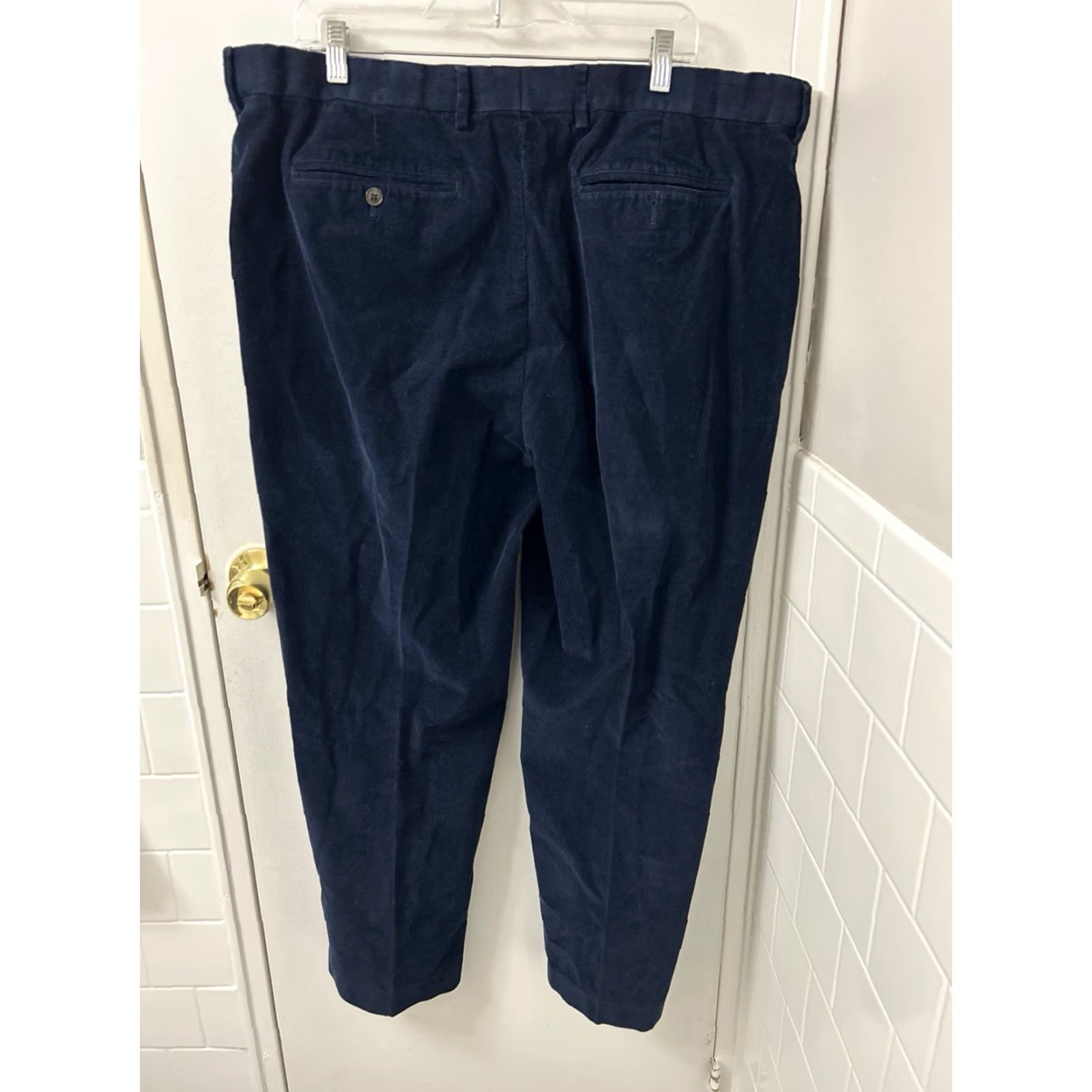 Lands' End Lands' End Pants Mens 42x30 Navy Blue Corduroy Stretch Flat Front Traditional Fit Straight Leg Dress Pants Mens Size 42x30 Blue Corduroy Pants Size US 42 / EU 58 - 7 Thumbnail