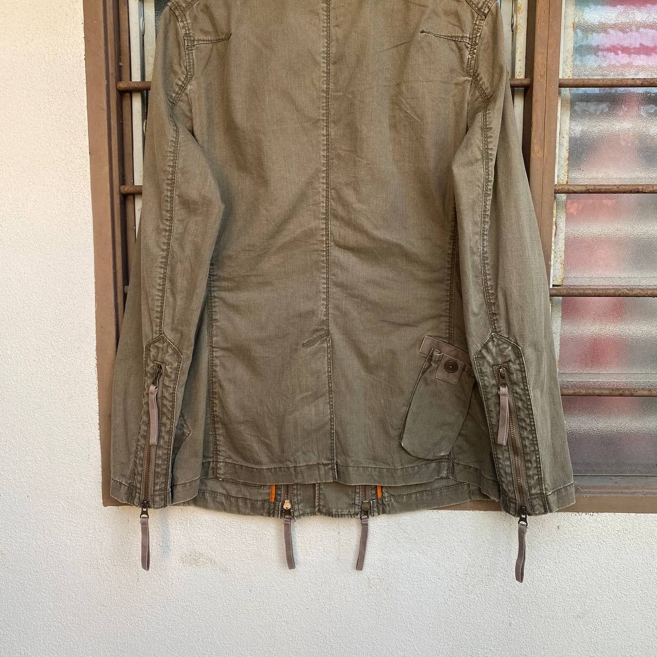 20471120 × 5351 POUR LES HOMMES × Le Grande Bleu (L.G.B.) RARE 291295 HOMME ROCK N ROLL UTILITY SURVIVAL JACKET Size US M / EU 48-50 / 2 - 10 Thumbnail