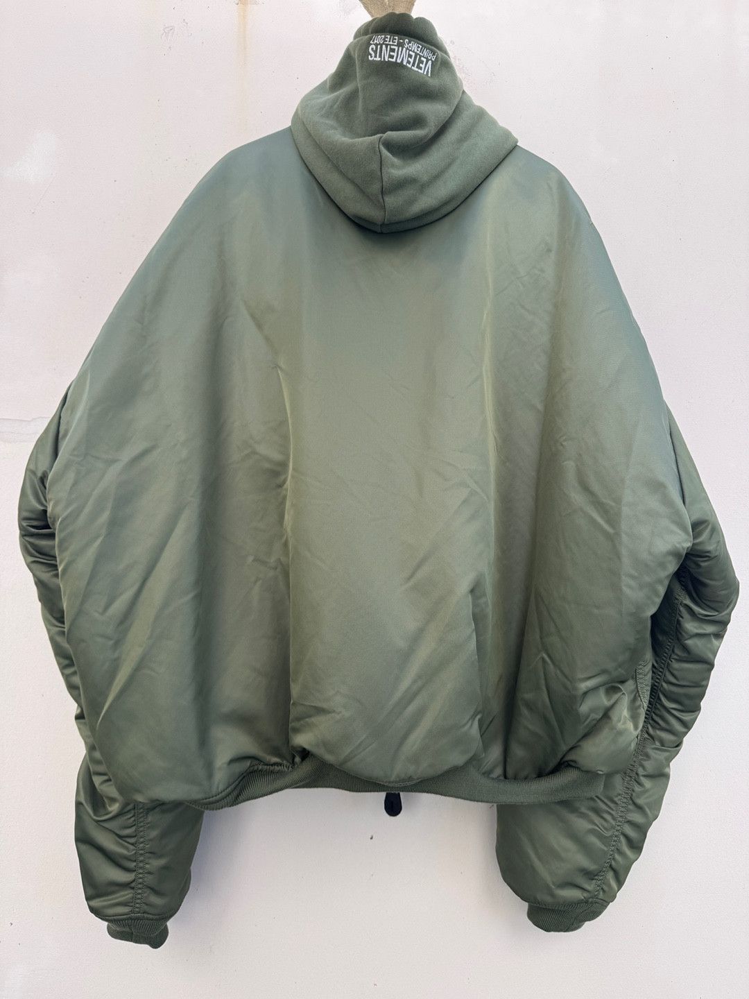 Alpha Industries × Vetements Vetements fw16 Demna Reversible Bomber MA-1 2017 Size US S / EU 44-46 / 1 - 9 Thumbnail