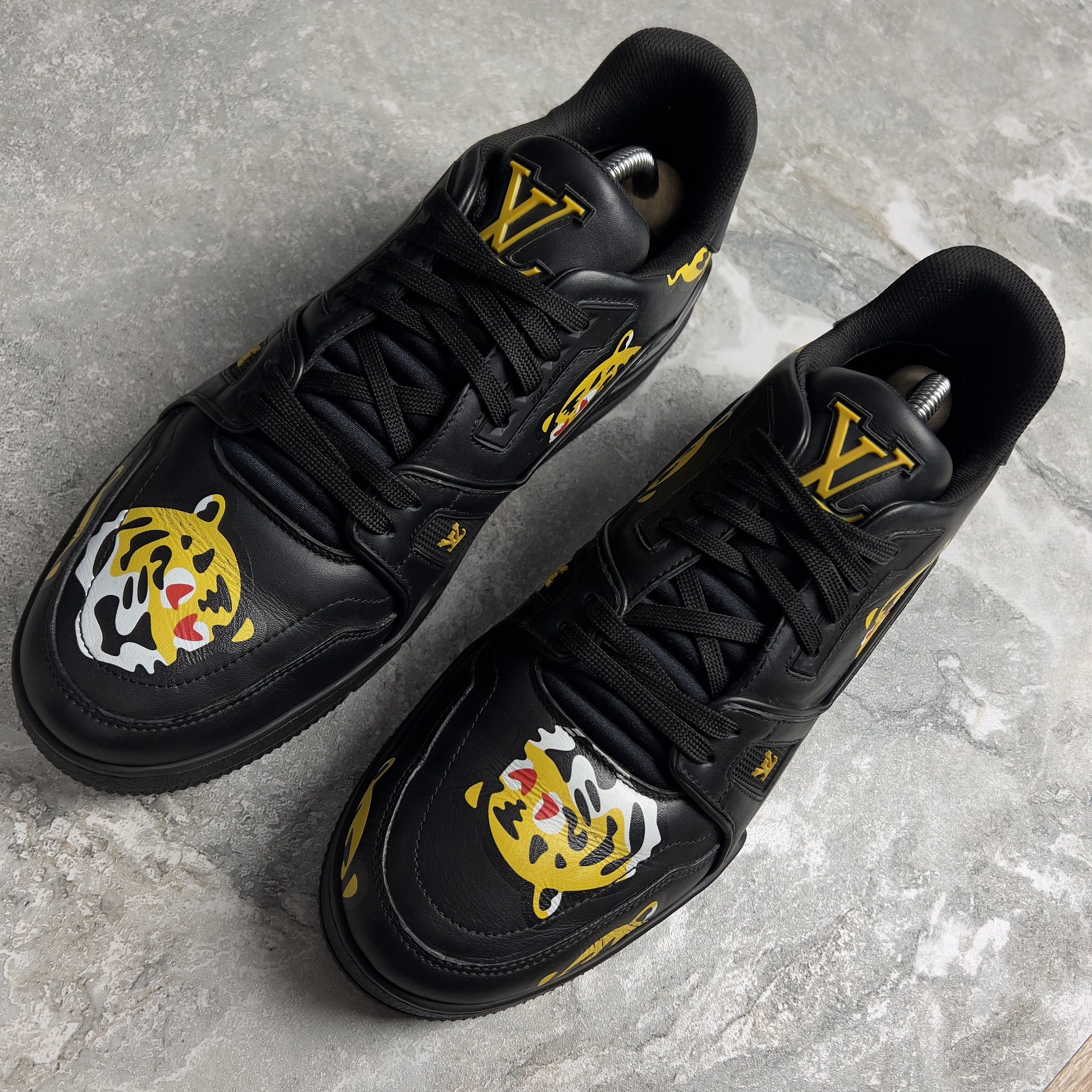 Louis Vuitton Louis Vuitton Nigo Trainer LV Tiger Sneaker Monogram Size US 9.5 / EU 42-43 - 5 Thumbnail