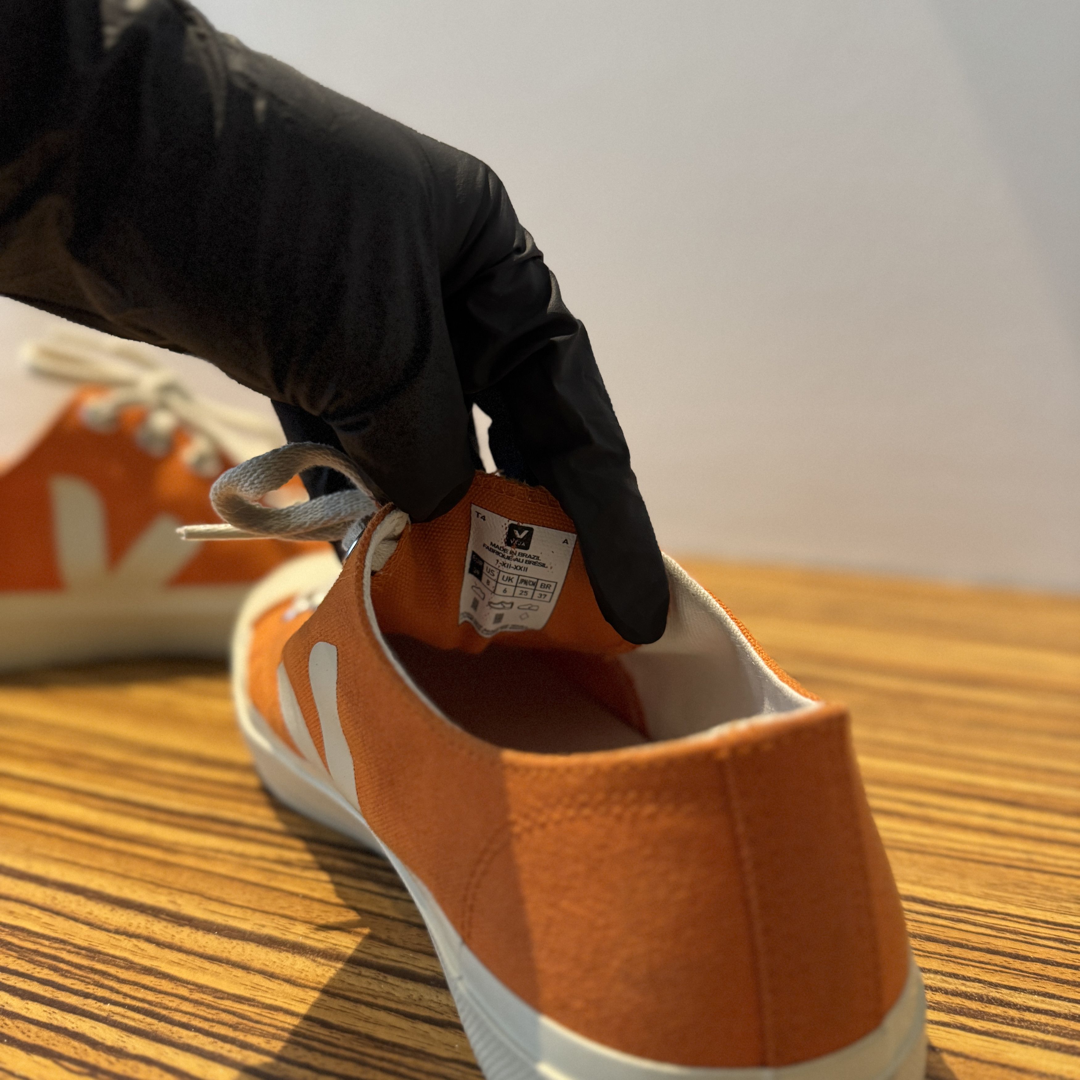Veja Veja Wata II Low Canvans Pumpkin Pierre Size US 8 / IT 38 - 8 Thumbnail