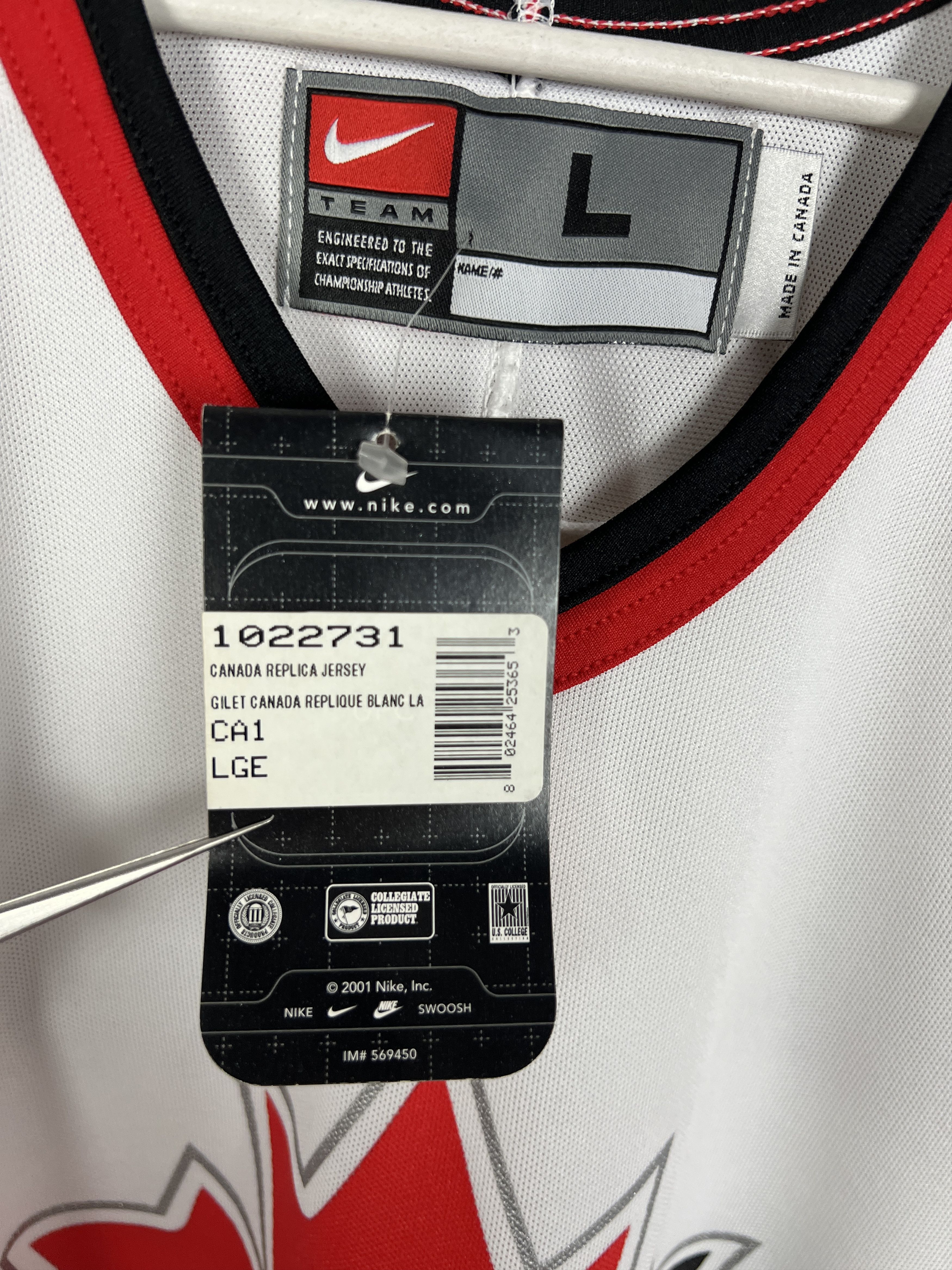 Nike Vintage Nike National Team Canada Ice Hockey Jersey New Size US L / EU 52-54 / 3 - 8 Thumbnail