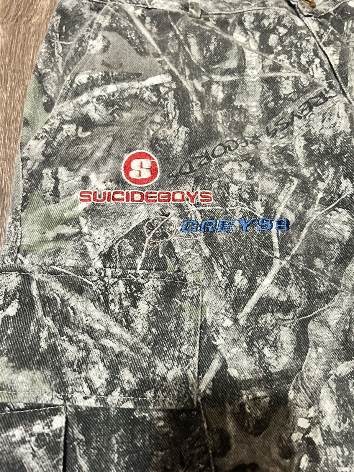 G59 Records GREYFIVENINE REAL TREE Size US 36 / EU 52 - 3 Thumbnail