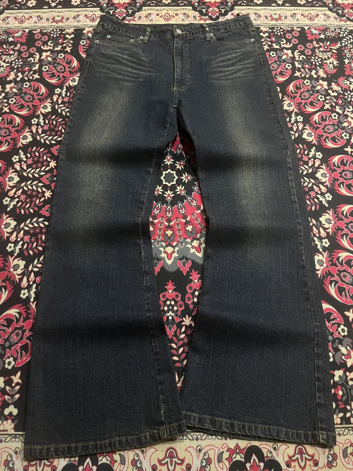 GOSTAR DE FUGA × If Six Was Nine × Le Grande Bleu (L.G.B.) ⚡️Sick⚡️Vintage Japanese Brand Broadwin Rhinestone Flare Jeans Size US 33 - 2 Thumbnail