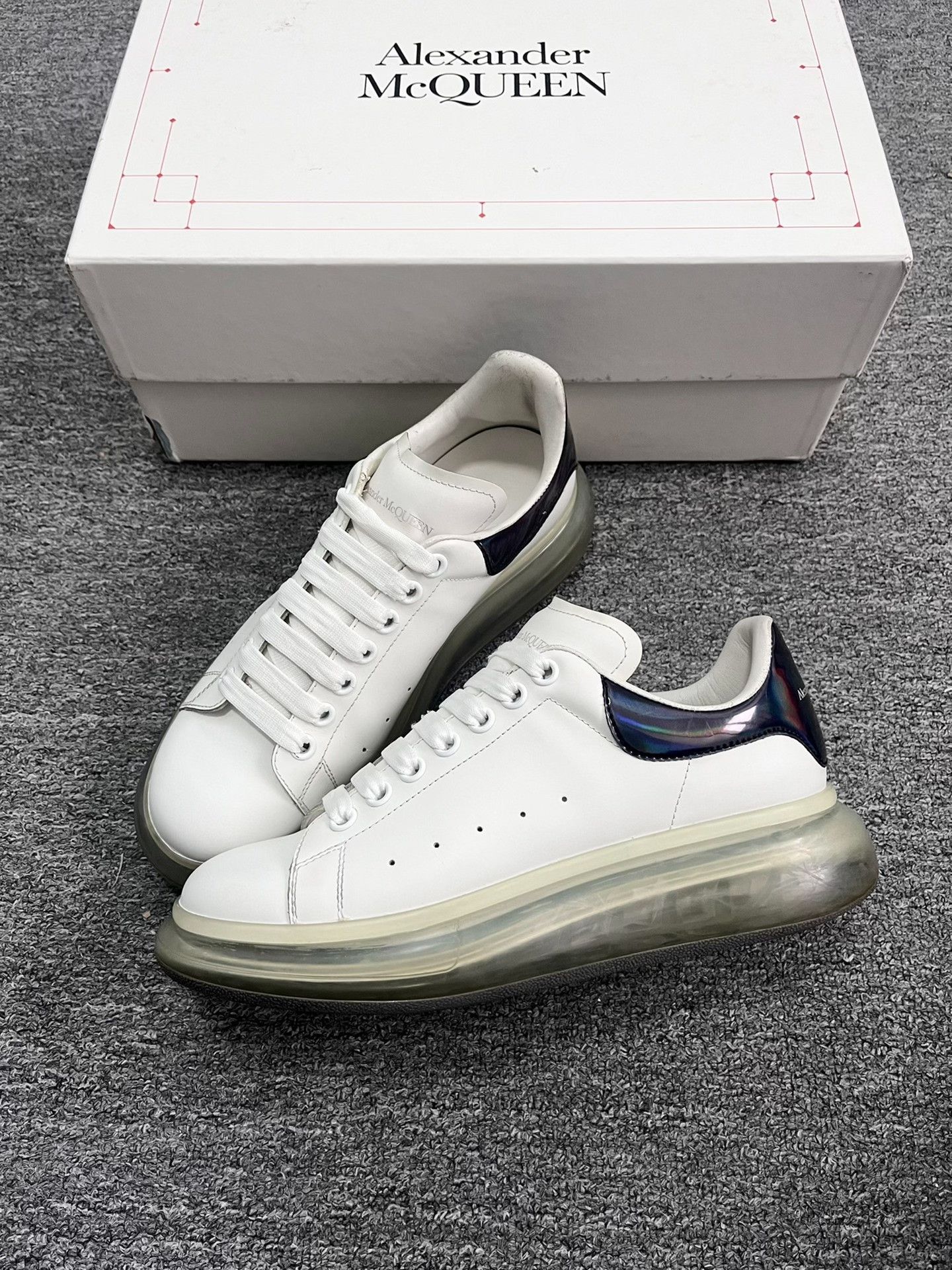 McQ Alexander McQueen Alexander McQueen Classic White Thick Sole Size US 8 / EU 41 - 1 Thumbnail