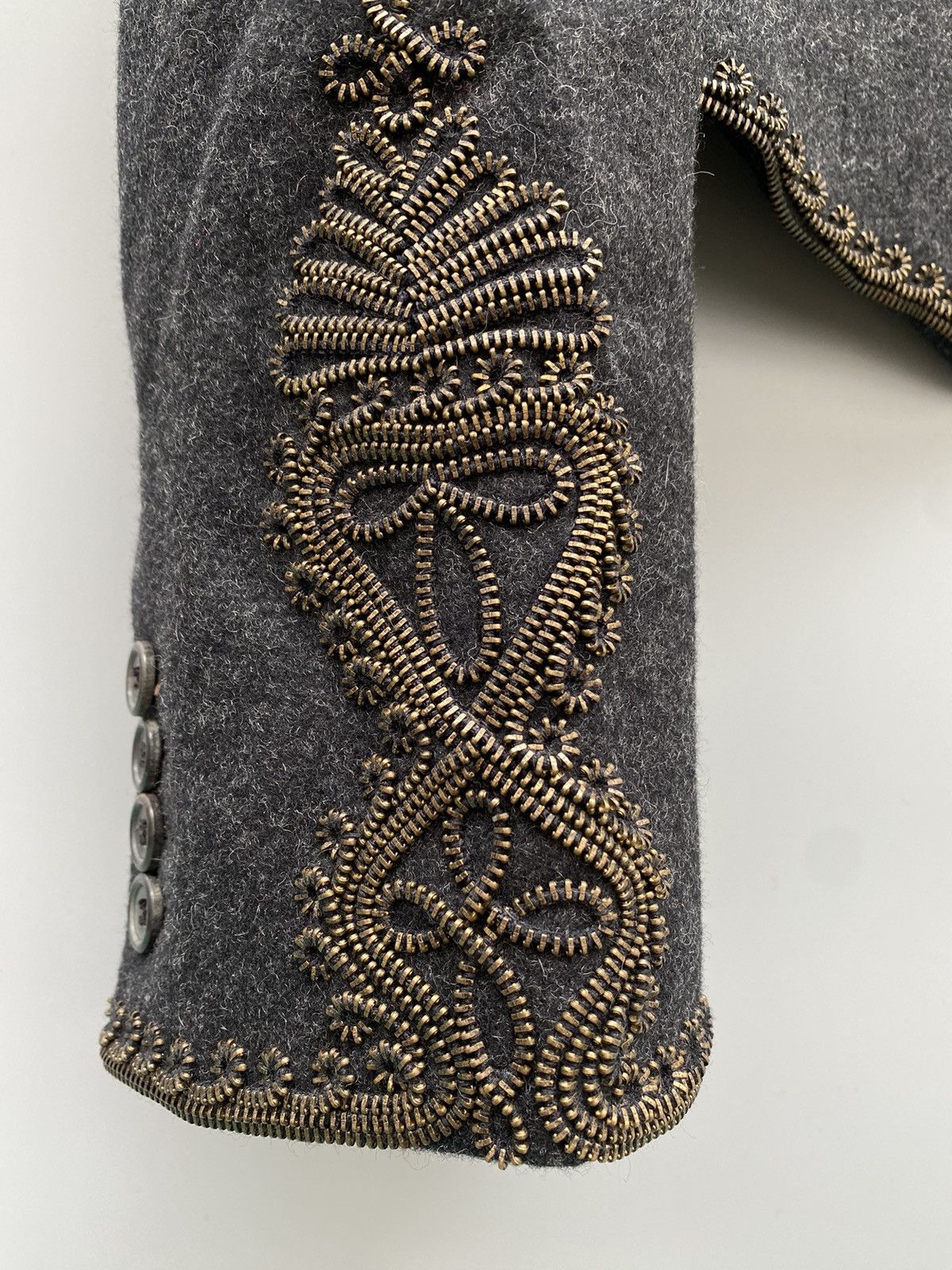 Alexander McQueen F/W 2006- Alexander Mcqueen- Metal Embellished Wool Jacket Size US M / EU 48-50 / 2 - 6 Thumbnail