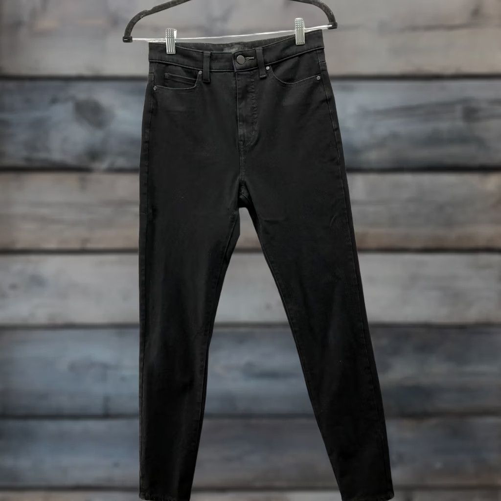 Uniqlo Uniqlo Jeans High Rise Ultra Stretch Ankle Jeans Womens 26 Black Skinny Size 42" / US 20 - 1 Thumbnail