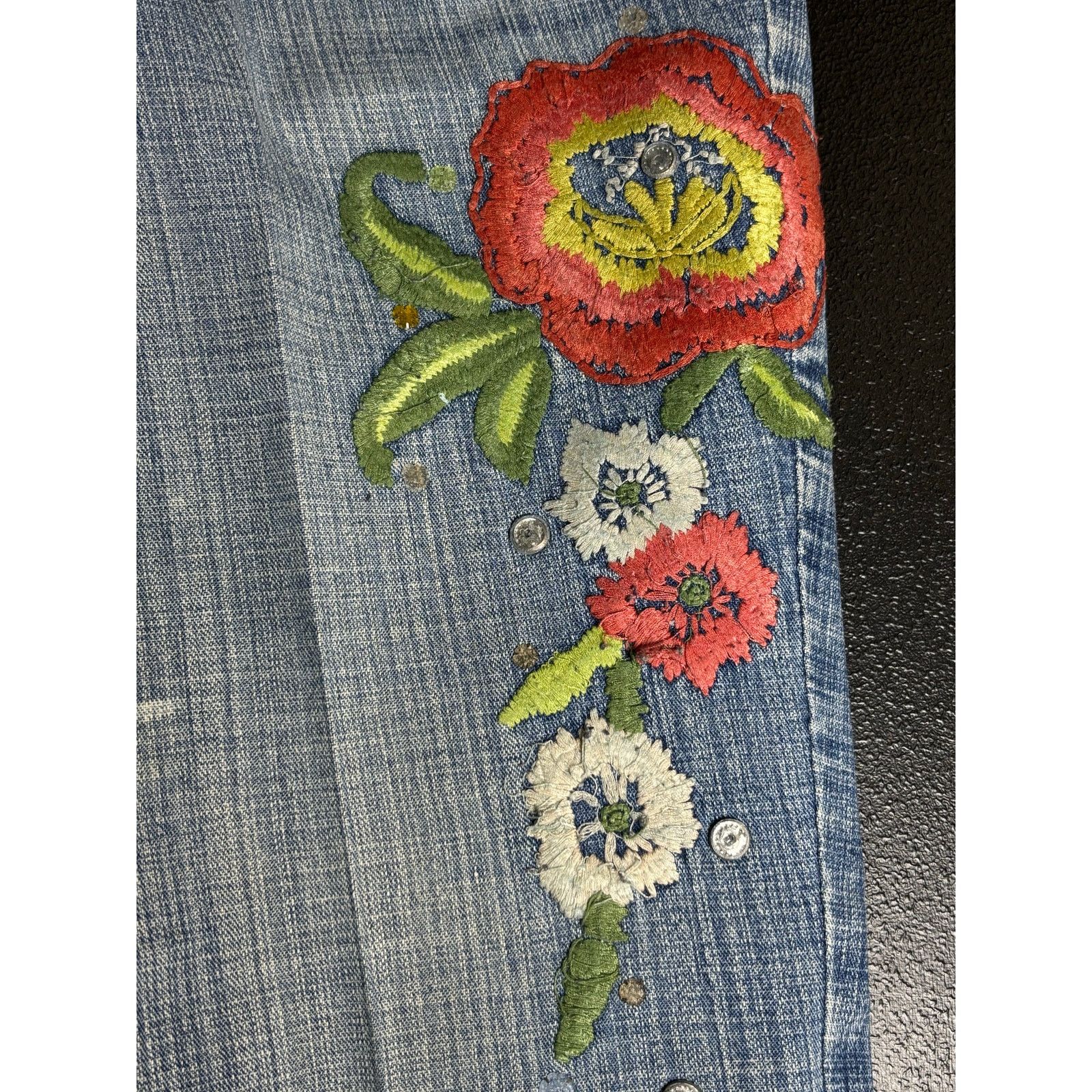 The Unbranded Brand d jeans Bootcut Jeans Blue Denim Floral Embroidered Flare Size 34" / US 12 / IT 48 - 7 Thumbnail
