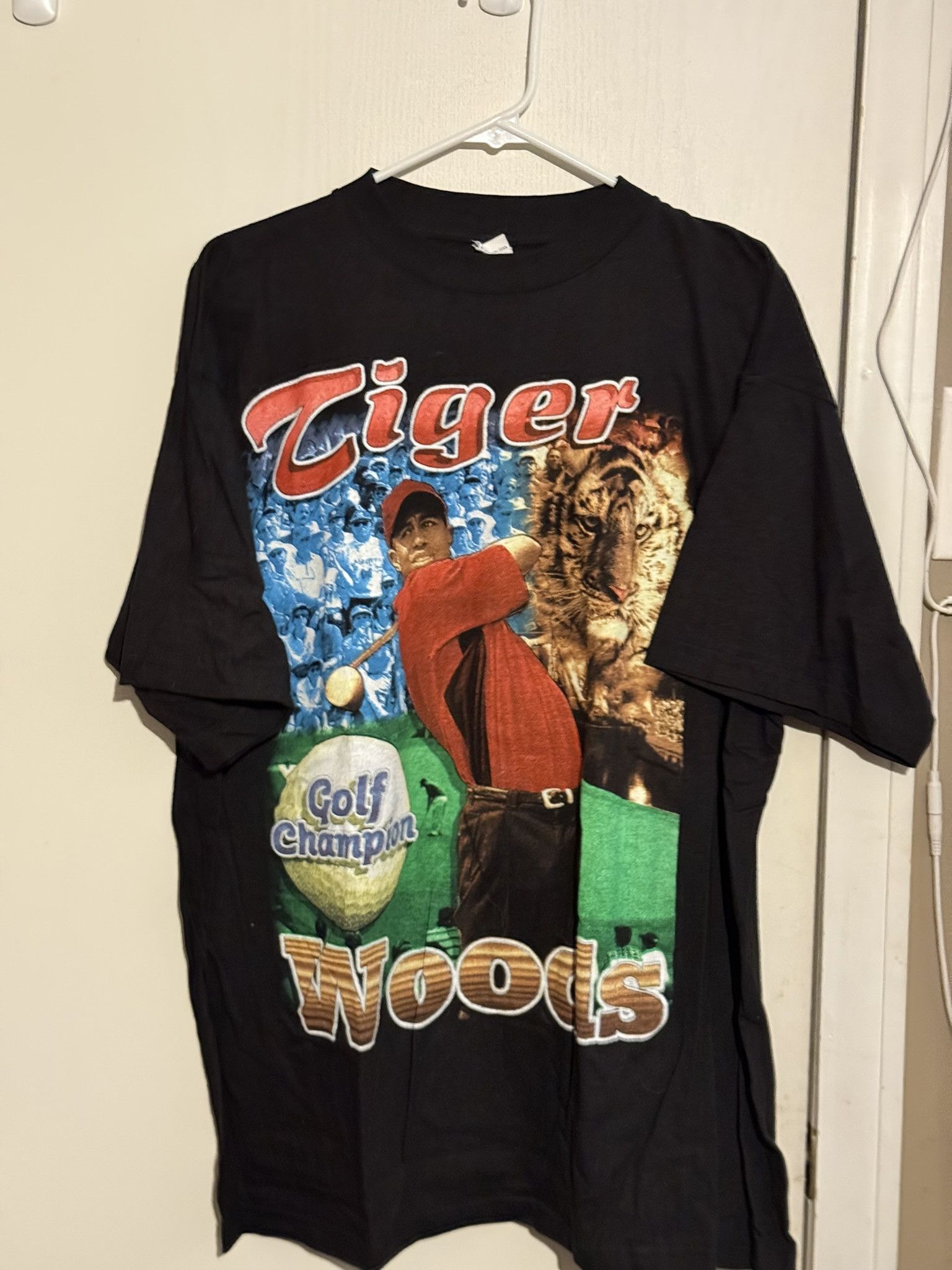 Vintage Vintage Tiger Woods Rap tee bootleg size XXL Size US XXL / EU 58 / 5 - 1 Thumbnail
