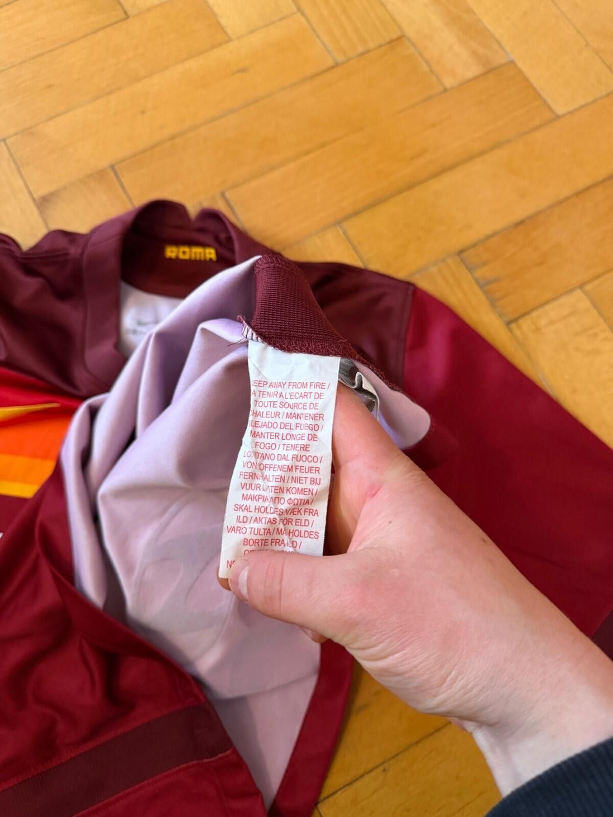 Nike Nike AS Roma 2020/21 Home Football Jersey Sz XL(Boys) Size US XS / EU 42 / 0 - 6 Thumbnail